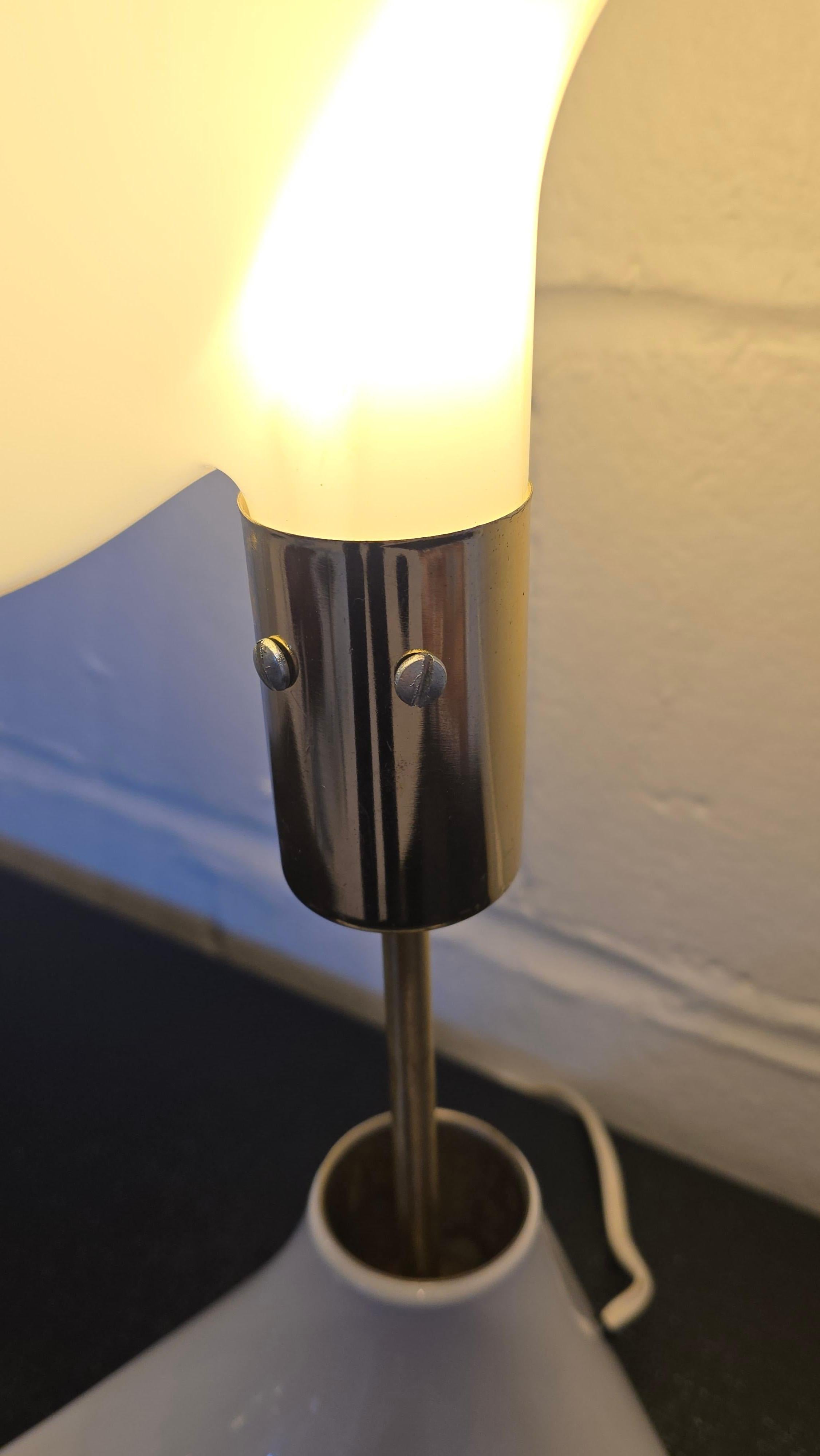 Brass Sea Shell Shaped Acrylic Table Lamp Attributed to Rougier For Sale