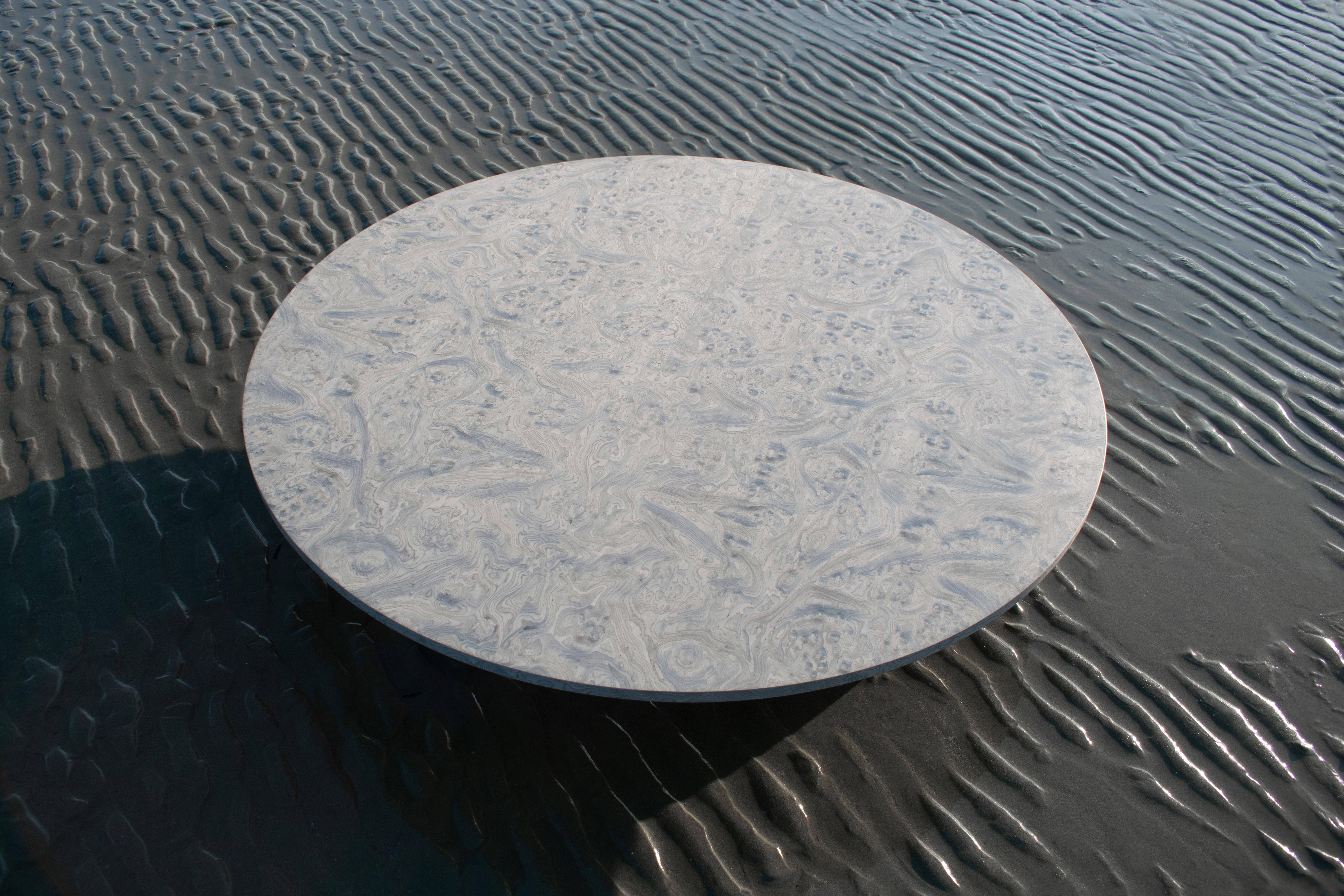 Contemporary SEA SURFACE Coffee Table Silver Veneer and Solid Wood Lilac Spheres For Sale