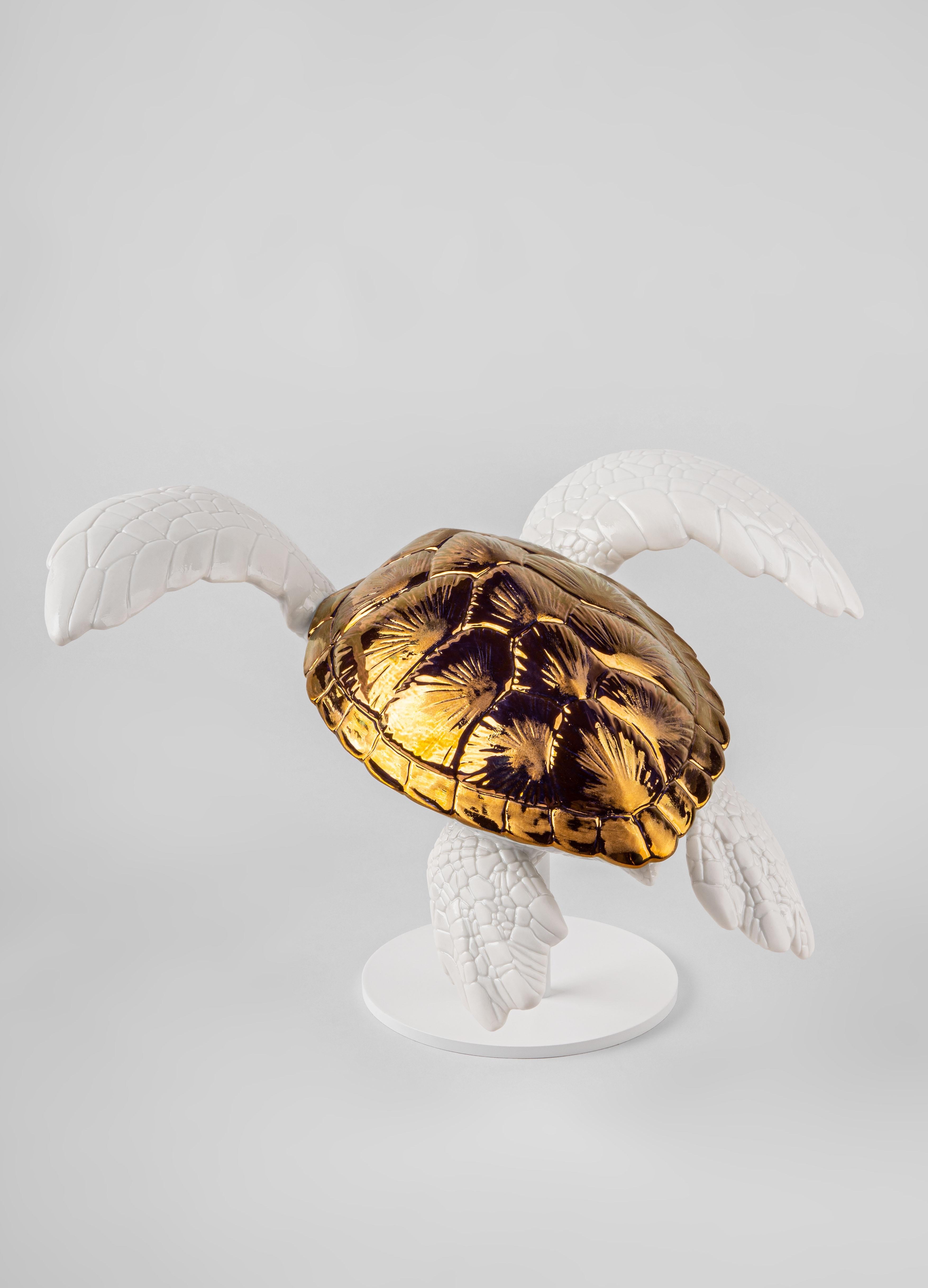 Spanish Sea Turtle I 'White-Copper' Sculpture For Sale