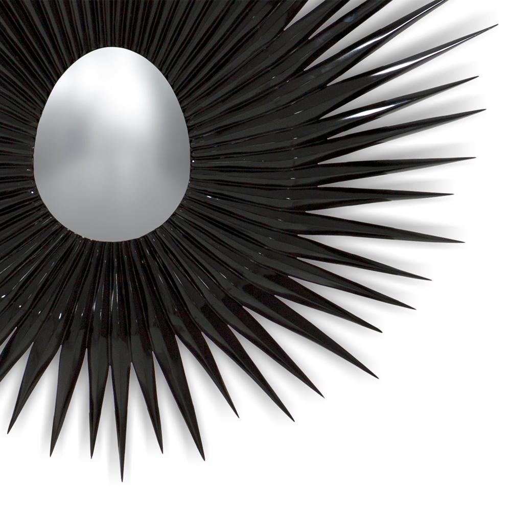 Sea Urchin Mirror in Black Lacquered Finish In New Condition For Sale In Paris, FR