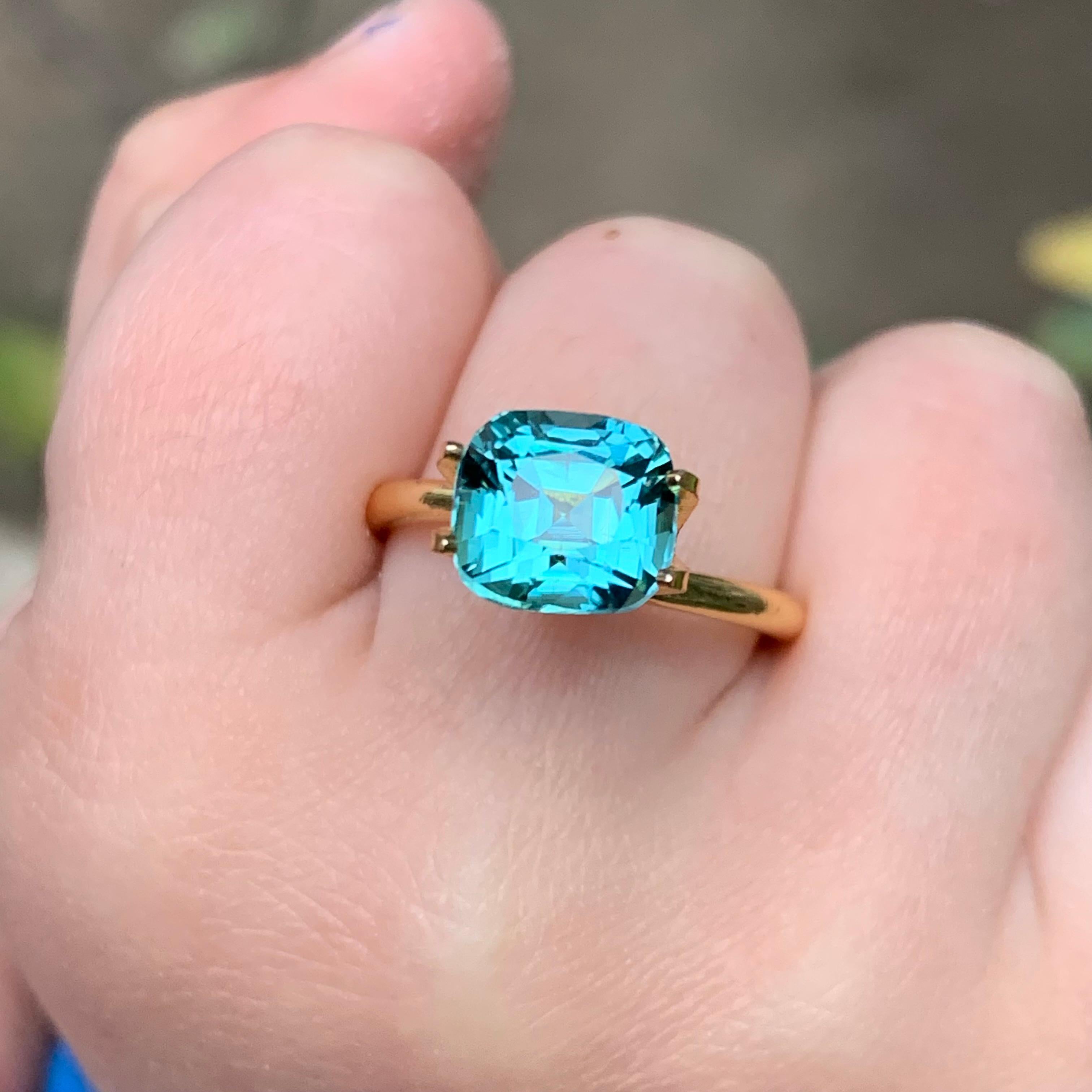 Seafoam Natural Tourmaline Ring Loose Gemstone 2.80 Ct Cushion Cut for Jewelry For Sale 5