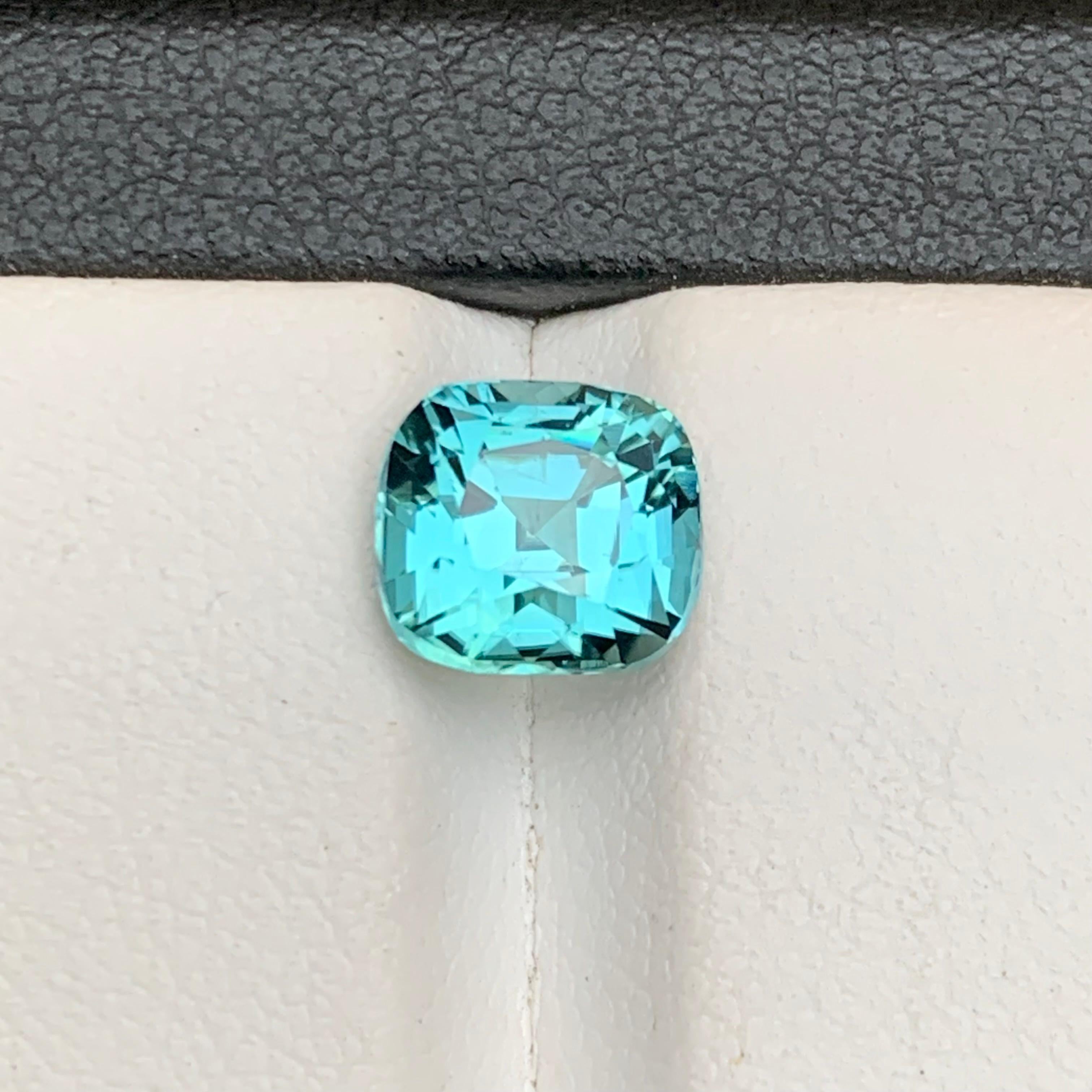 Seafoam Natural Tourmaline Ring Loose Gemstone 2.80 Ct Cushion Cut for Jewelry In New Condition For Sale In Peshawar, PK