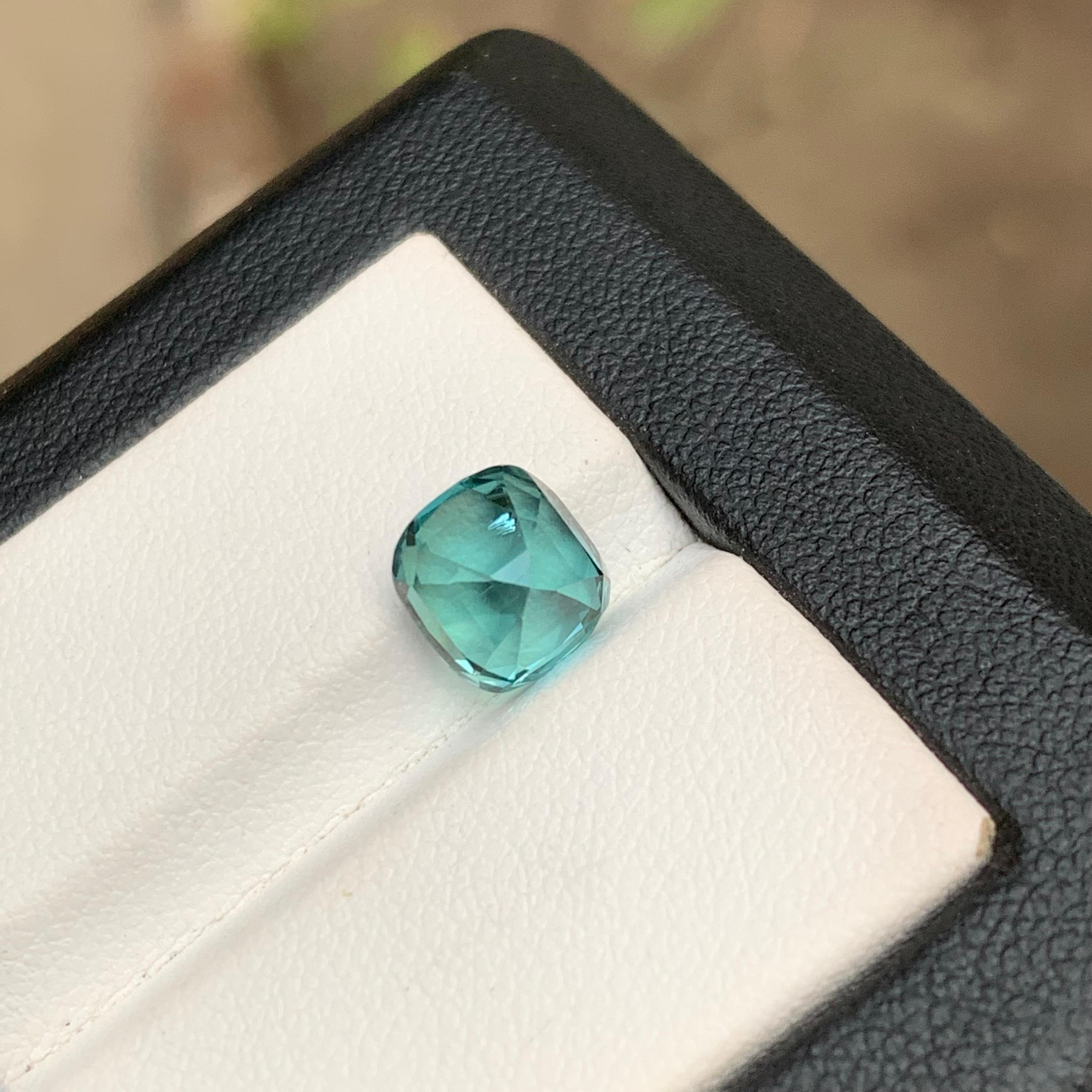 Seafoam Natural Tourmaline Ring Loose Gemstone 2.80 Ct Cushion Cut for Jewelry For Sale 1