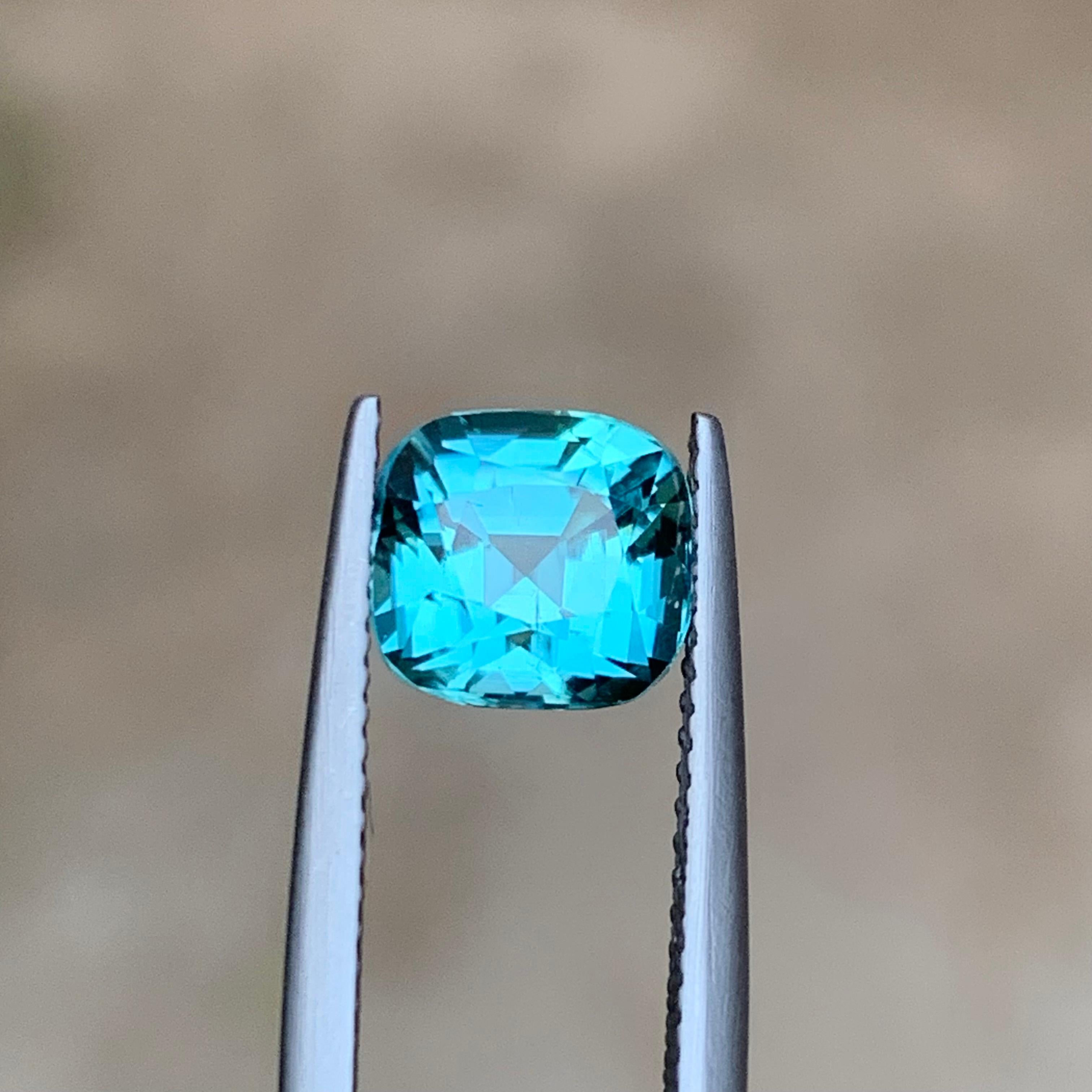 Seafoam Natural Tourmaline Ring Loose Gemstone 2.80 Ct Cushion Cut for Jewelry For Sale 2