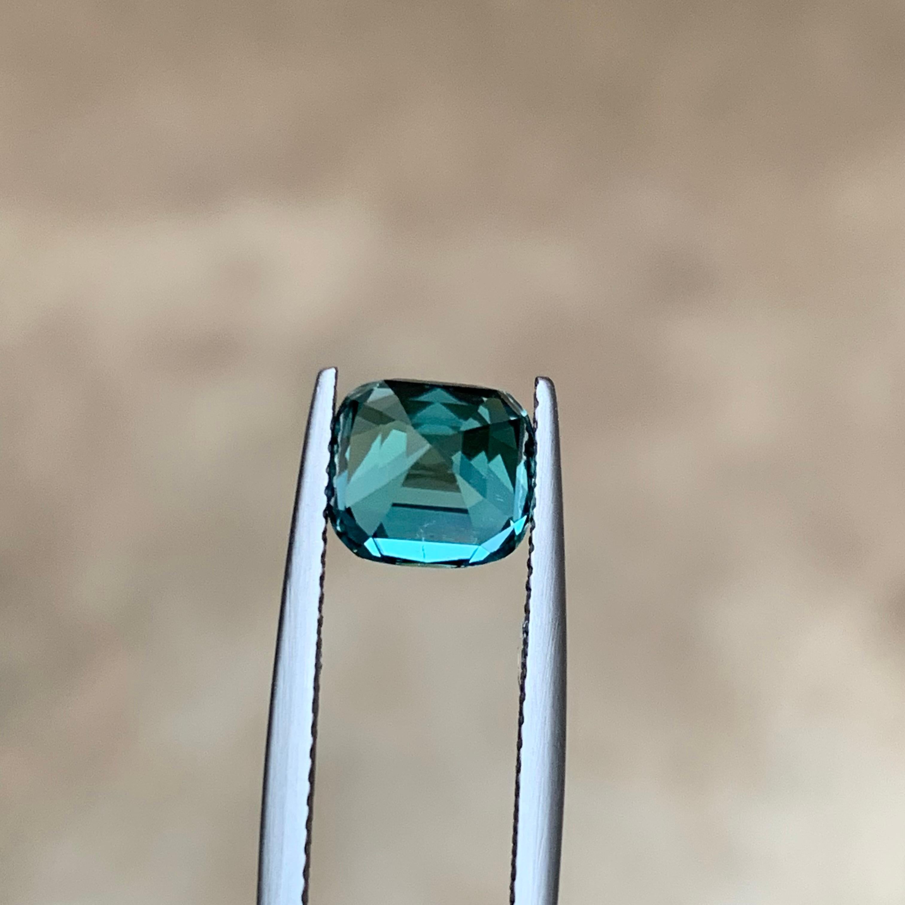 Seafoam Natural Tourmaline Ring Loose Gemstone 2.80 Ct Cushion Cut for Jewelry For Sale 3