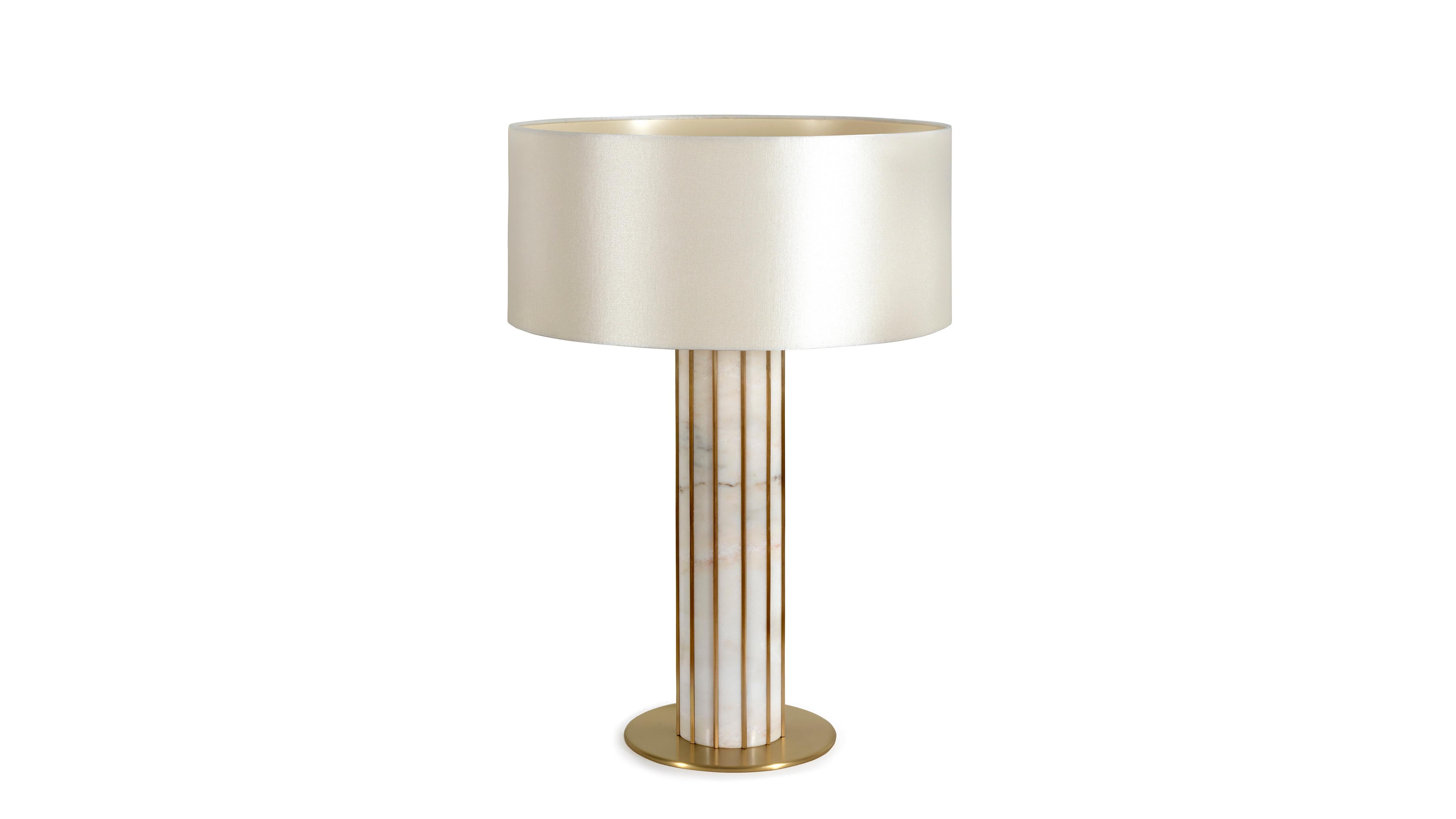 Seagram Estremoz Marble Table Lamp by InsidherLand
Dimensions: D 45 x W 45 x H 65 cm.
Materials: Satin, Estremoz marble, brushed brass.
13 kg.
Available in other marbles and metals.

The Seagram table lamp receives the name of the first attempt at