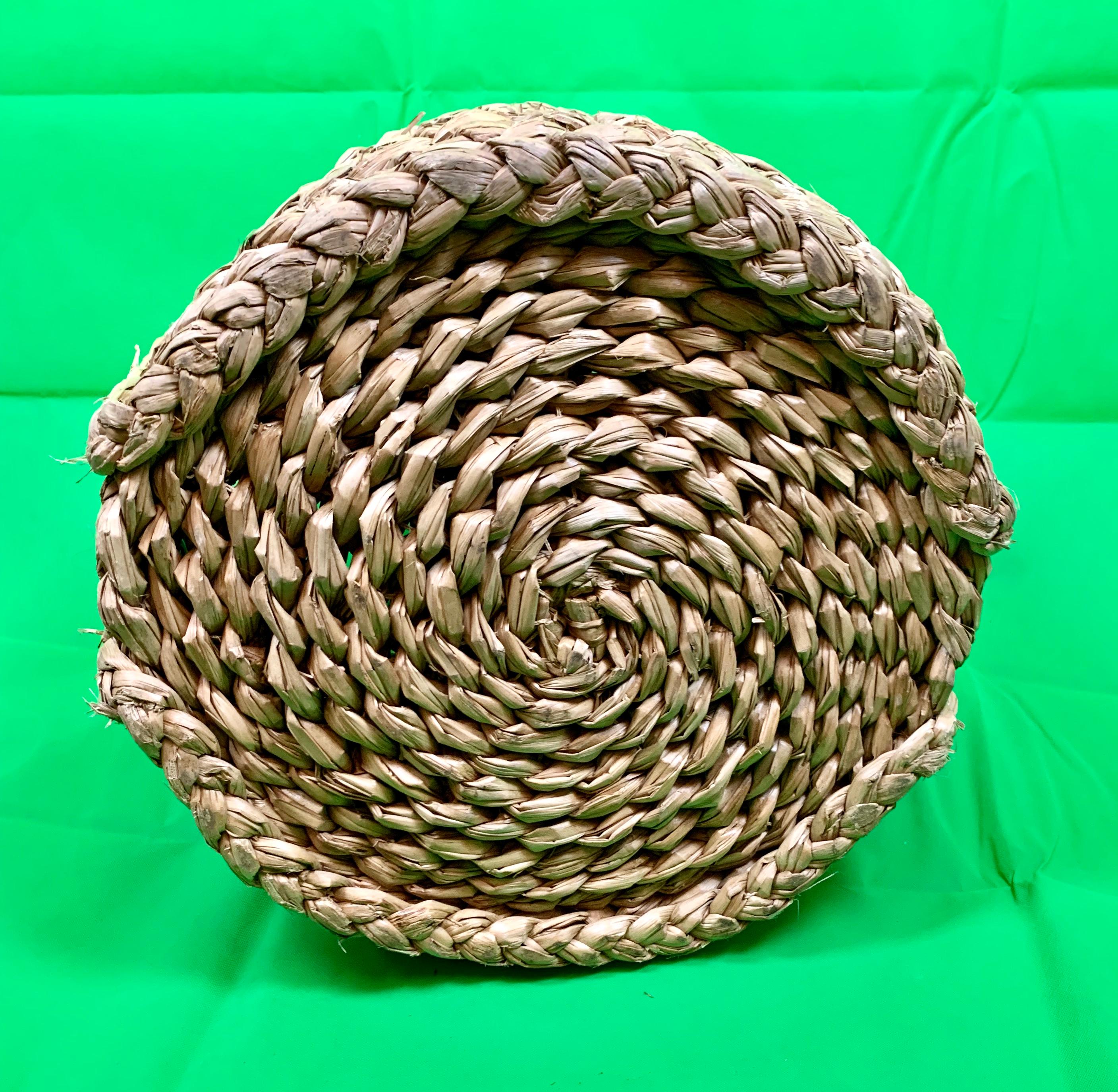 Large Hand Woven Seagrass Basket with Two Handles In Good Condition In West Palm Beach, FL