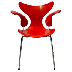 Armlehnerstuhl Seagull 3208 von Arne Jacobsen für Fritz Hansen, Dänemark 1972.