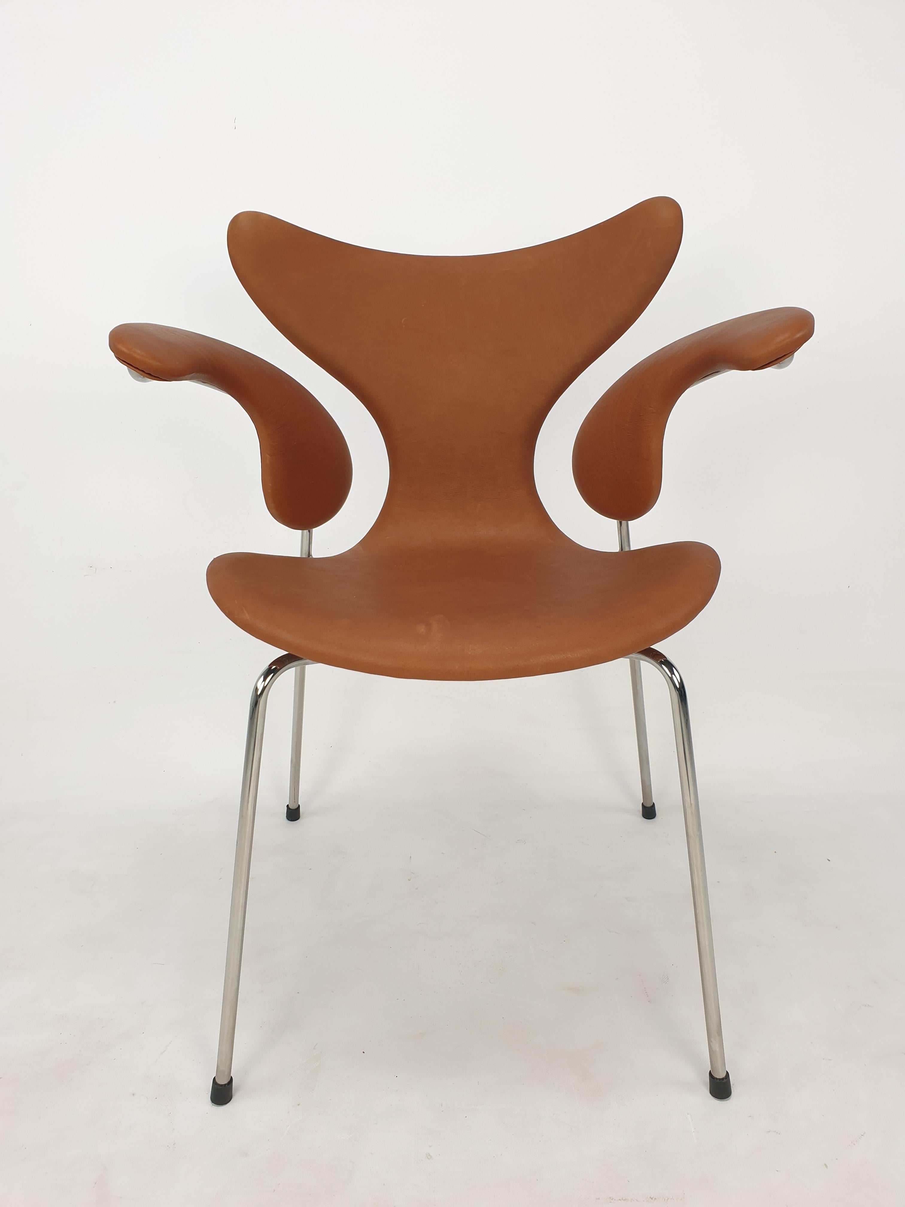 Rare fauteuil original d'Arne Jacobsen nommé et connu sous le nom de 