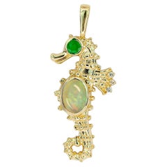 Vintage Seahorse pendant with opal. 