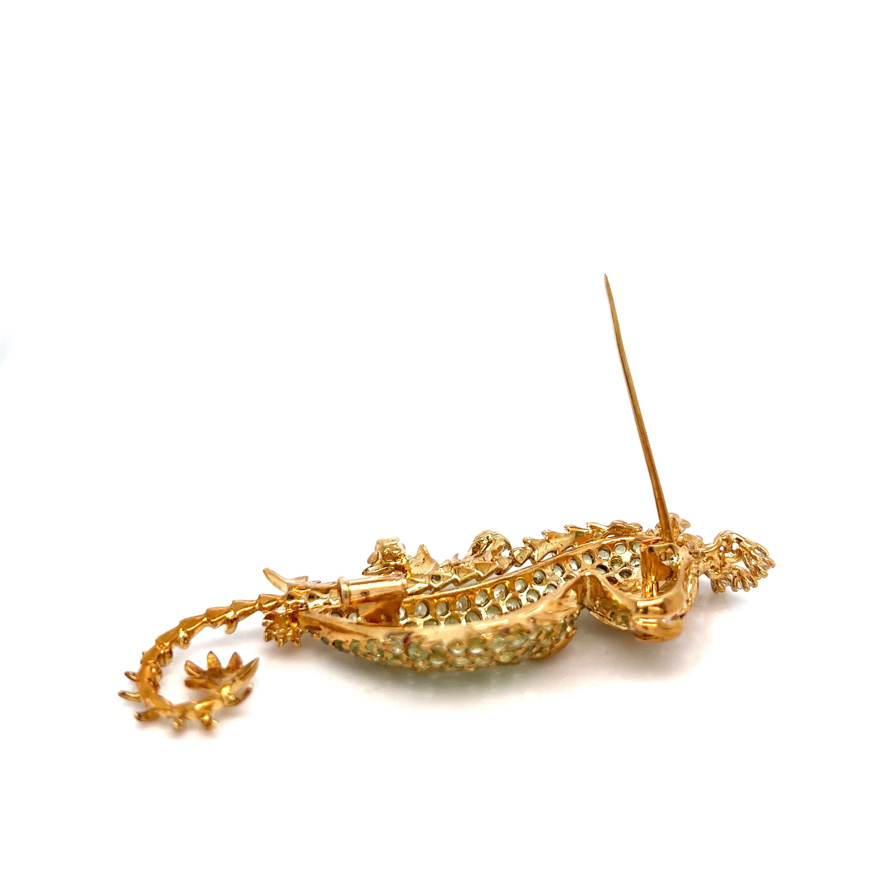 Hippocampe Péridot Diamant Broche en or en vente 2