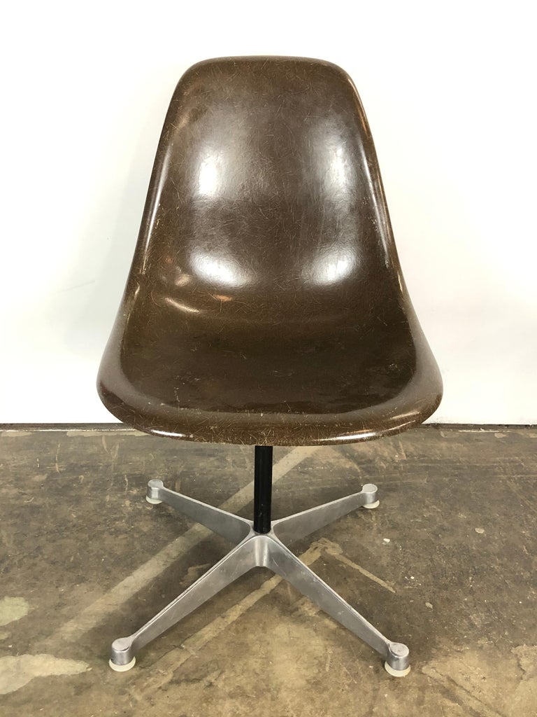 Seal Brown Herman Miller Eames Model Psc Swivel Desk ...