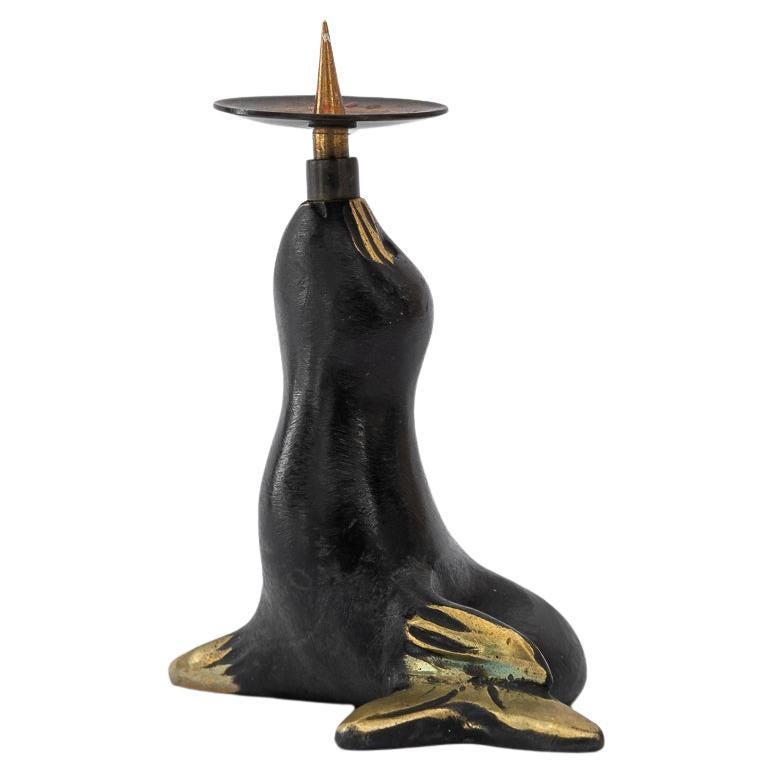 Statuetta portacandele Seal di Walter Bosse degli anni '50 circa