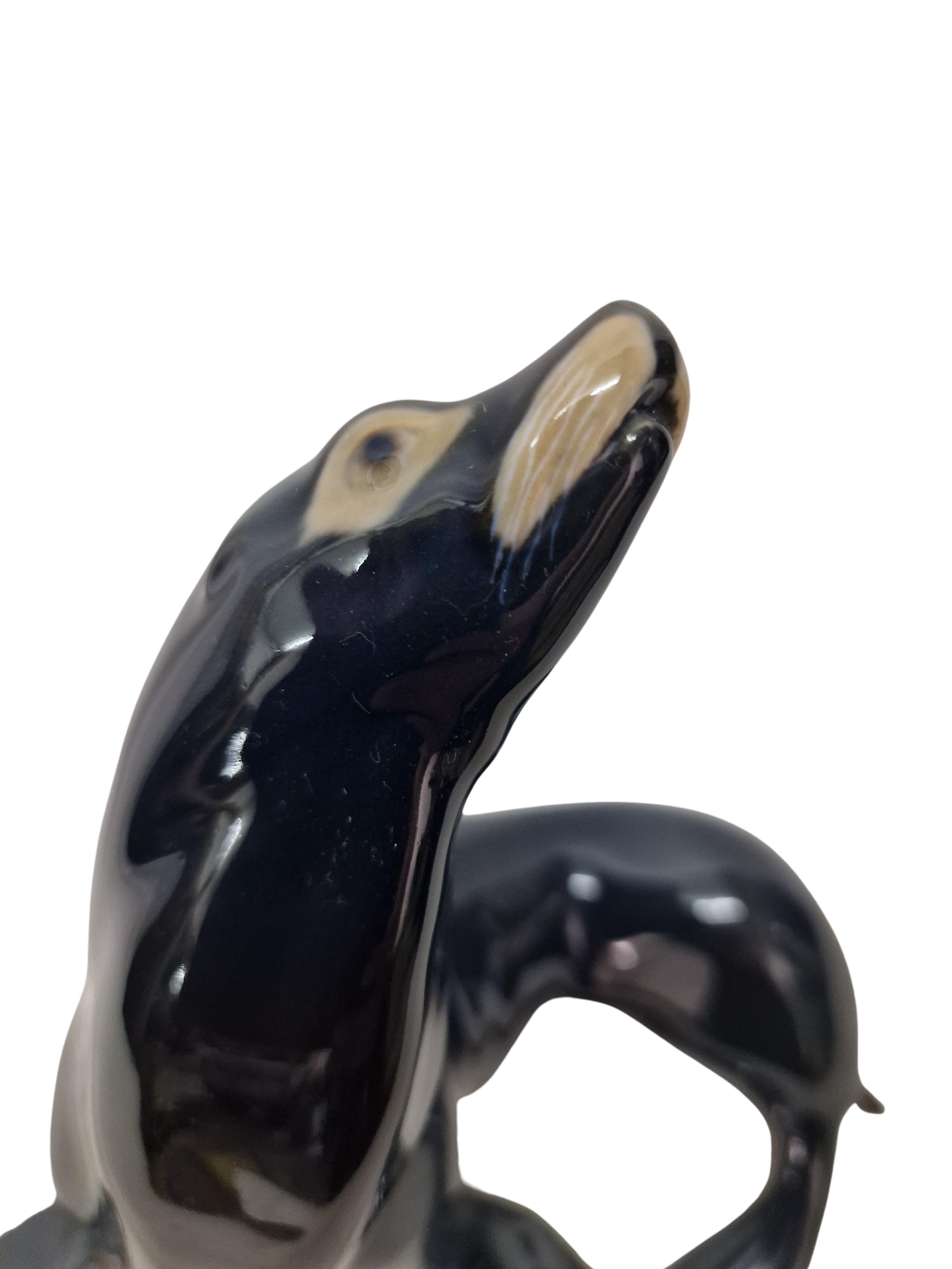 Estatuilla de león marino, porcelana, T Madsen, Royal Copenhagen, Art Decó, Dinamarca Porcelana en venta