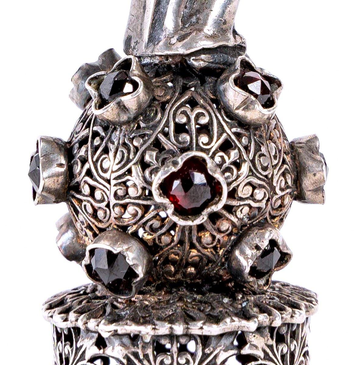 Sealing Seal, Sterling Silver and Garnet, Period, XIXth Century 2