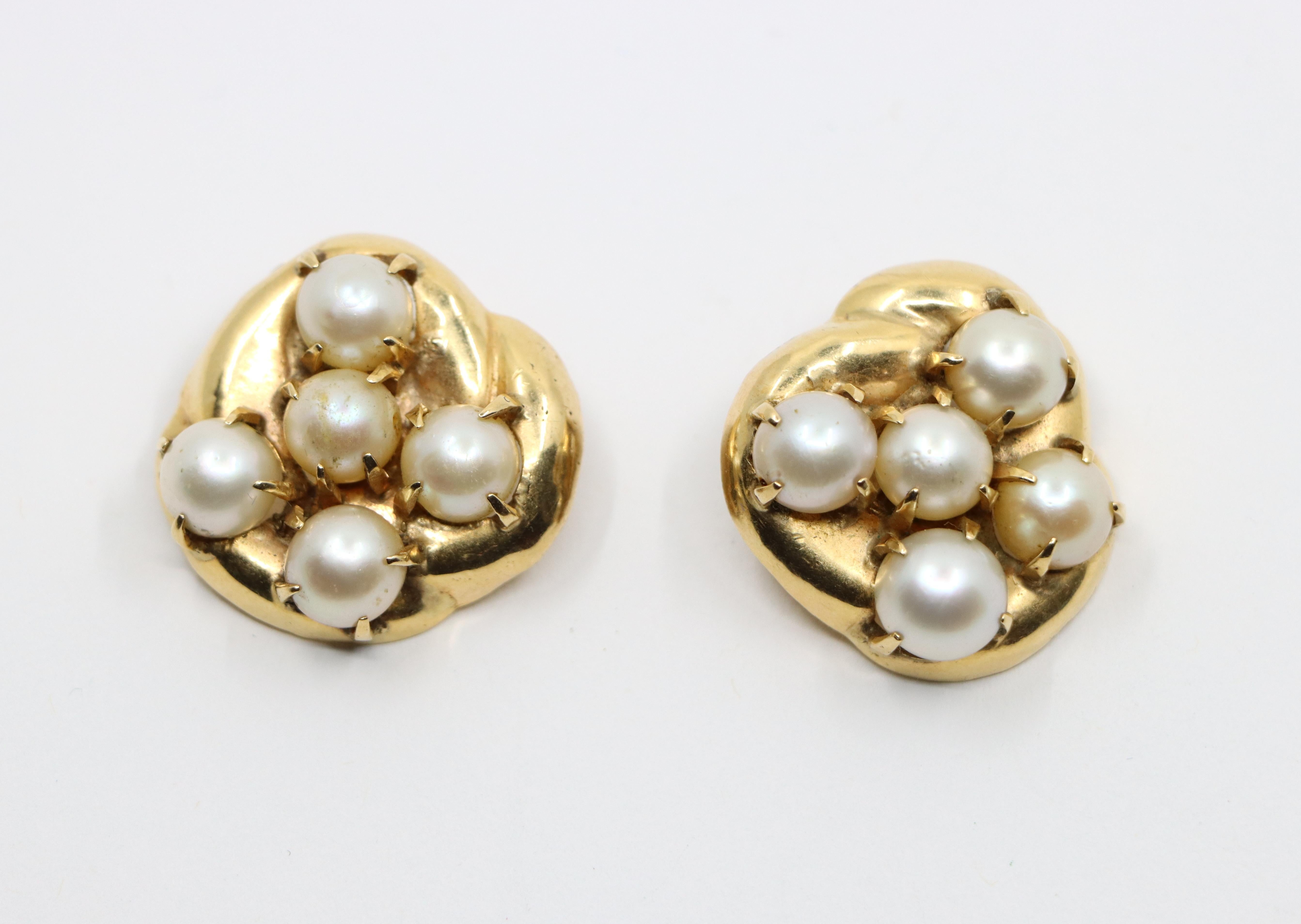 Boucles d'oreilles perles en or 14K de Seaman Schepps Bon état - En vente à Flushing, NY