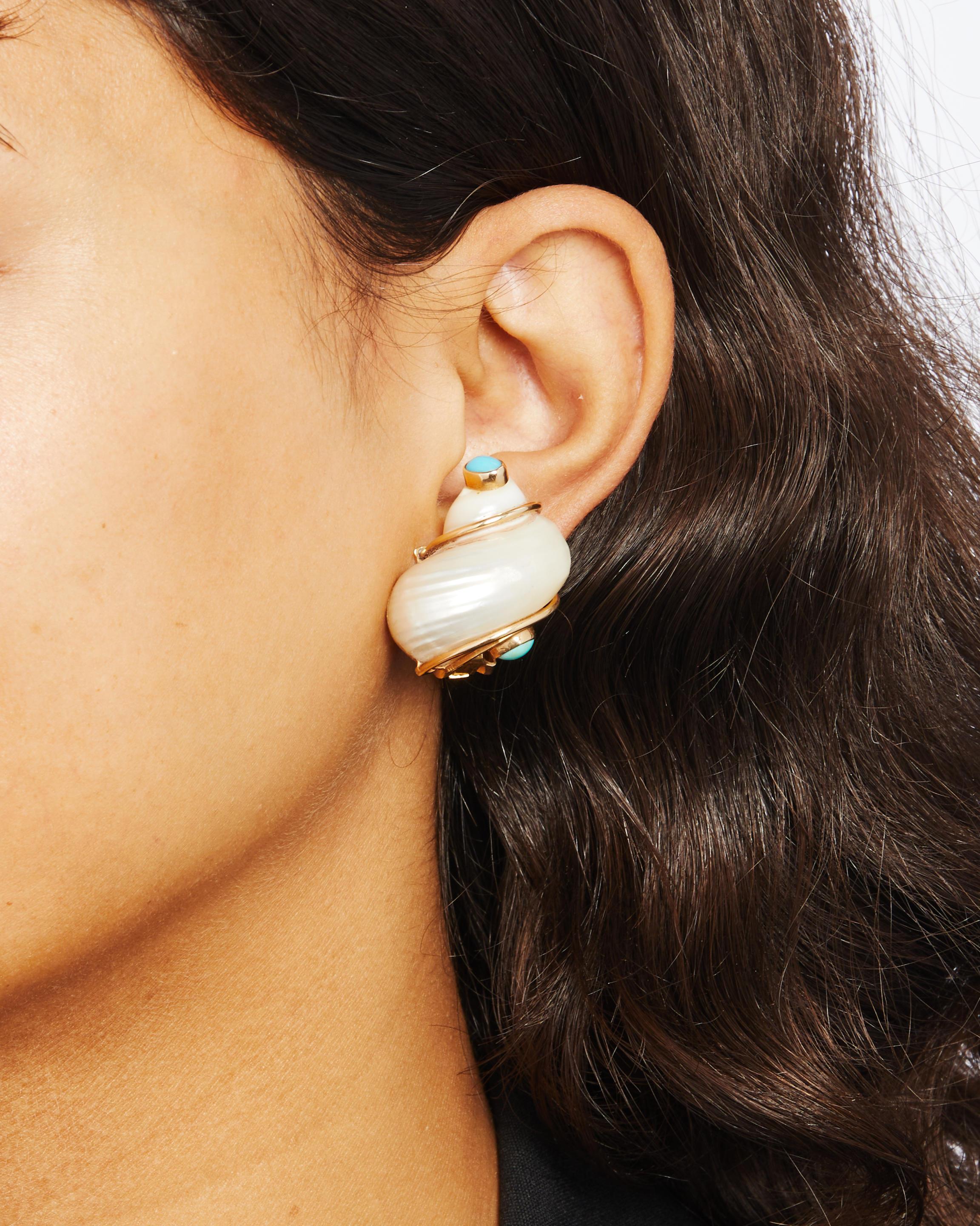 Gorgeous Turbo Shell Earrings by Seaman Schepps
Feature Turquoise Cabochon Accents
Signed 