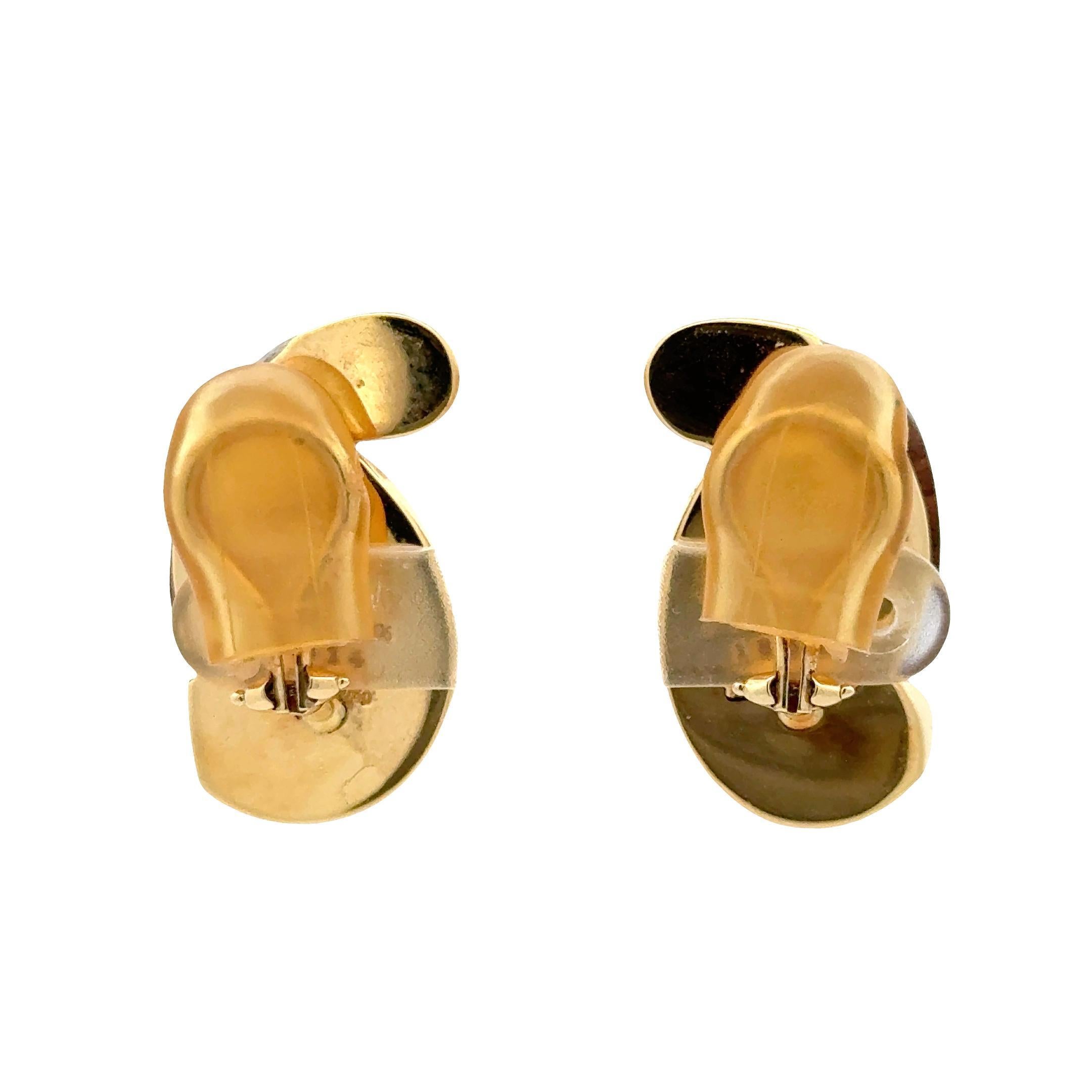 De las mujeres Pendientes Seaman Schepps de eslabón de madera en oro amarillo de 18 quilates en venta