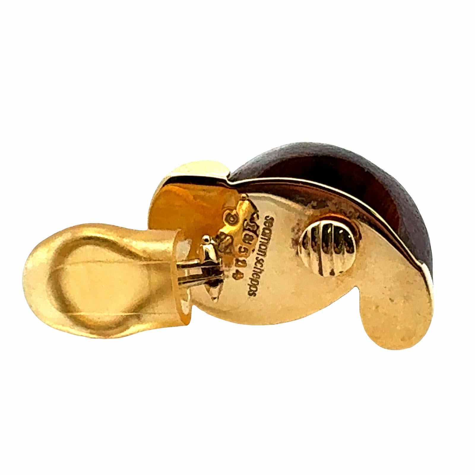 Pendientes Seaman Schepps de eslabón de madera en oro amarillo de 18 quilates en venta 1