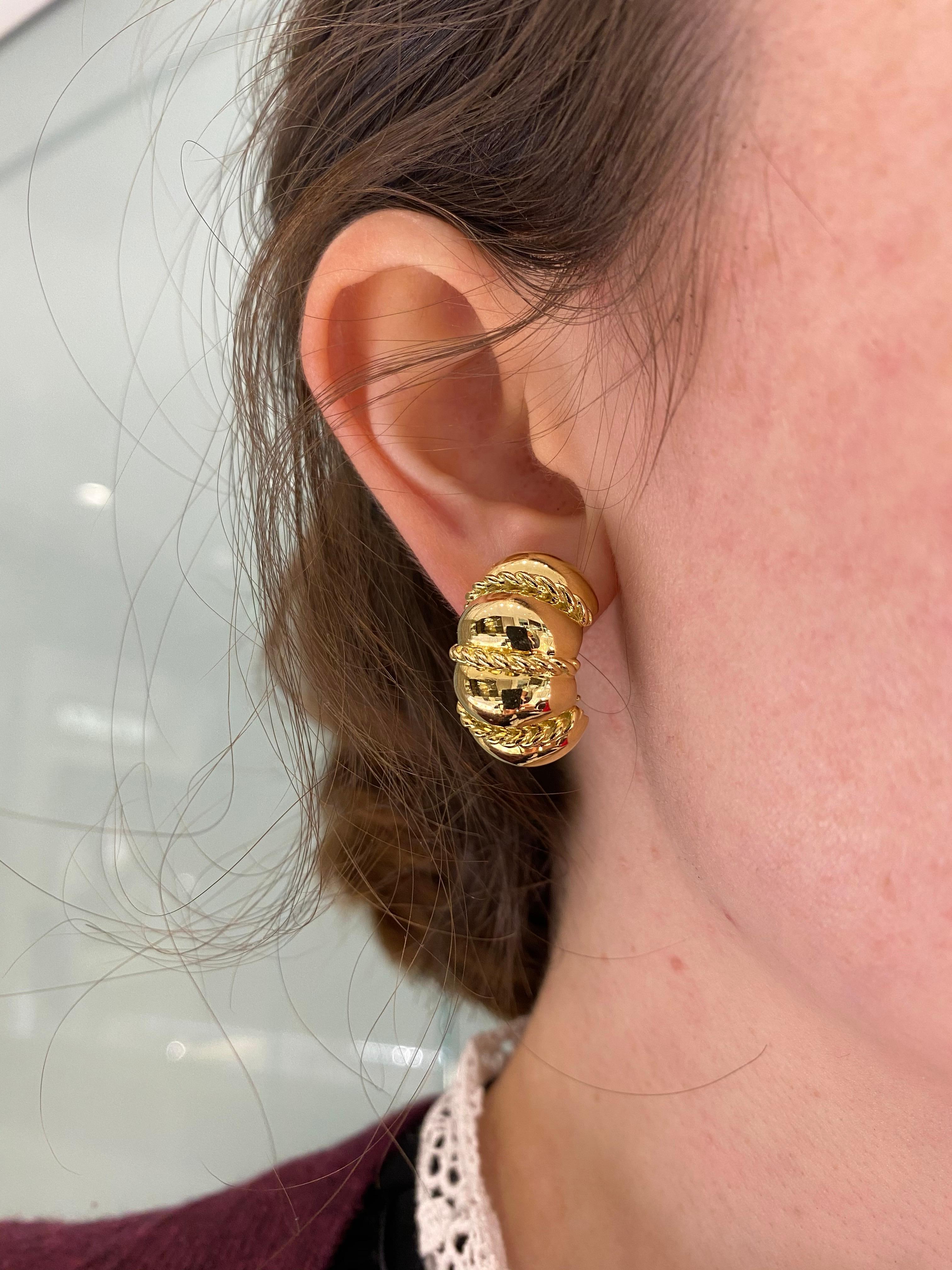 Women's Seaman Schepps 18 Karat Yellow Gold Shrimp Earrings