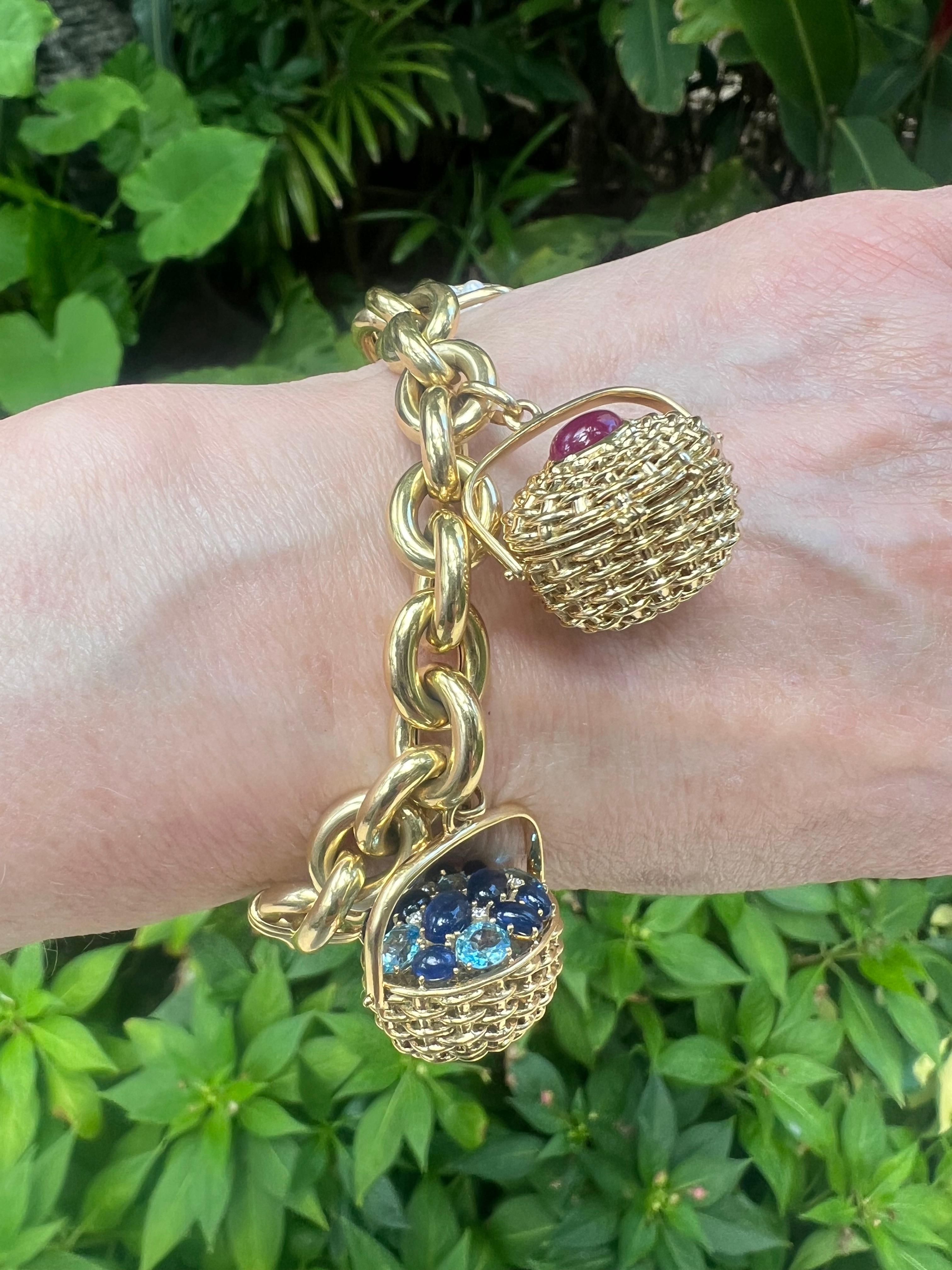 Seaman Schepps 18k Gold Lightship Gem Charm Bracelet 2