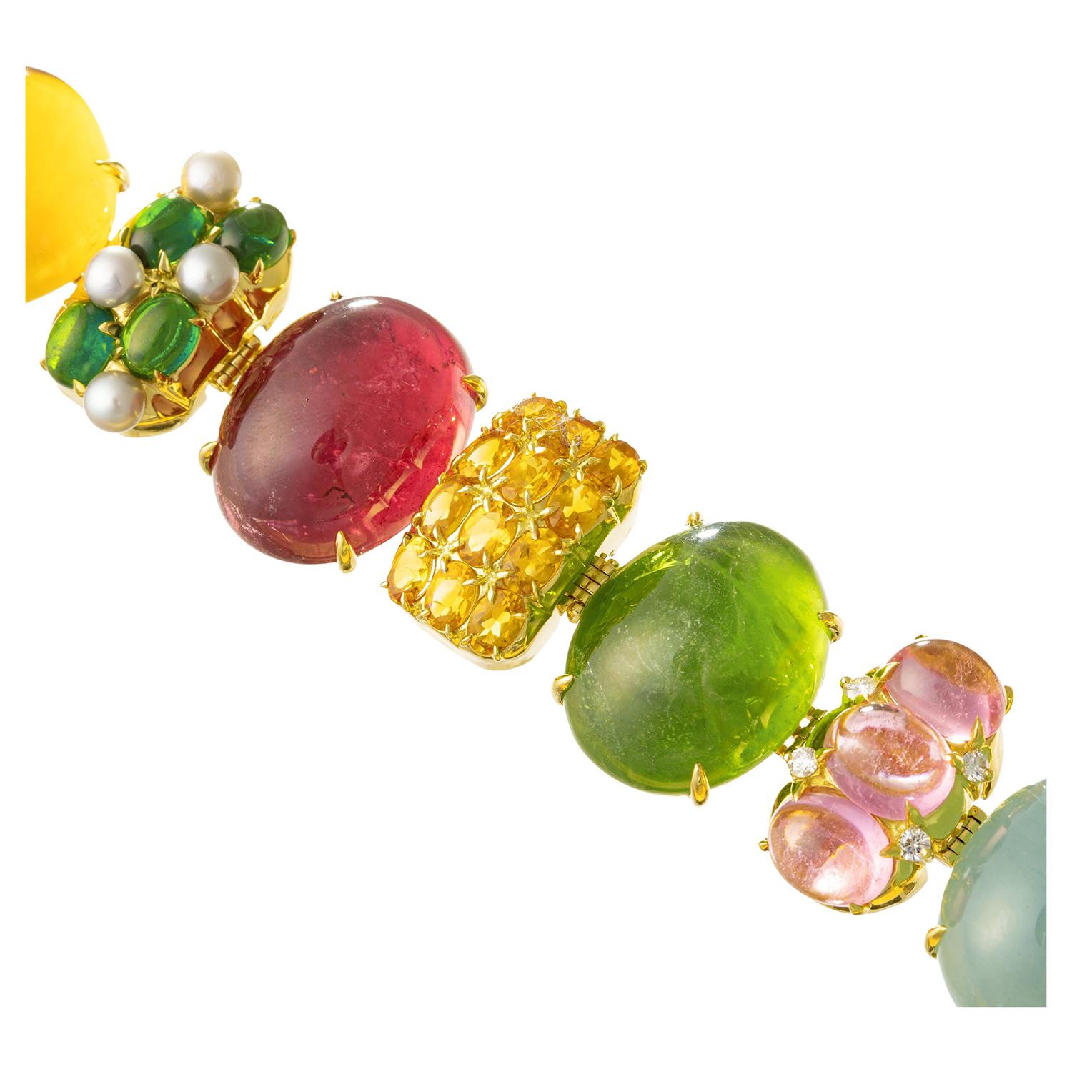 Seaman Schepps 18k Gold Multicolored Gemstone Rio Bracelet In Excellent Condition For Sale In Palm Beach, FL