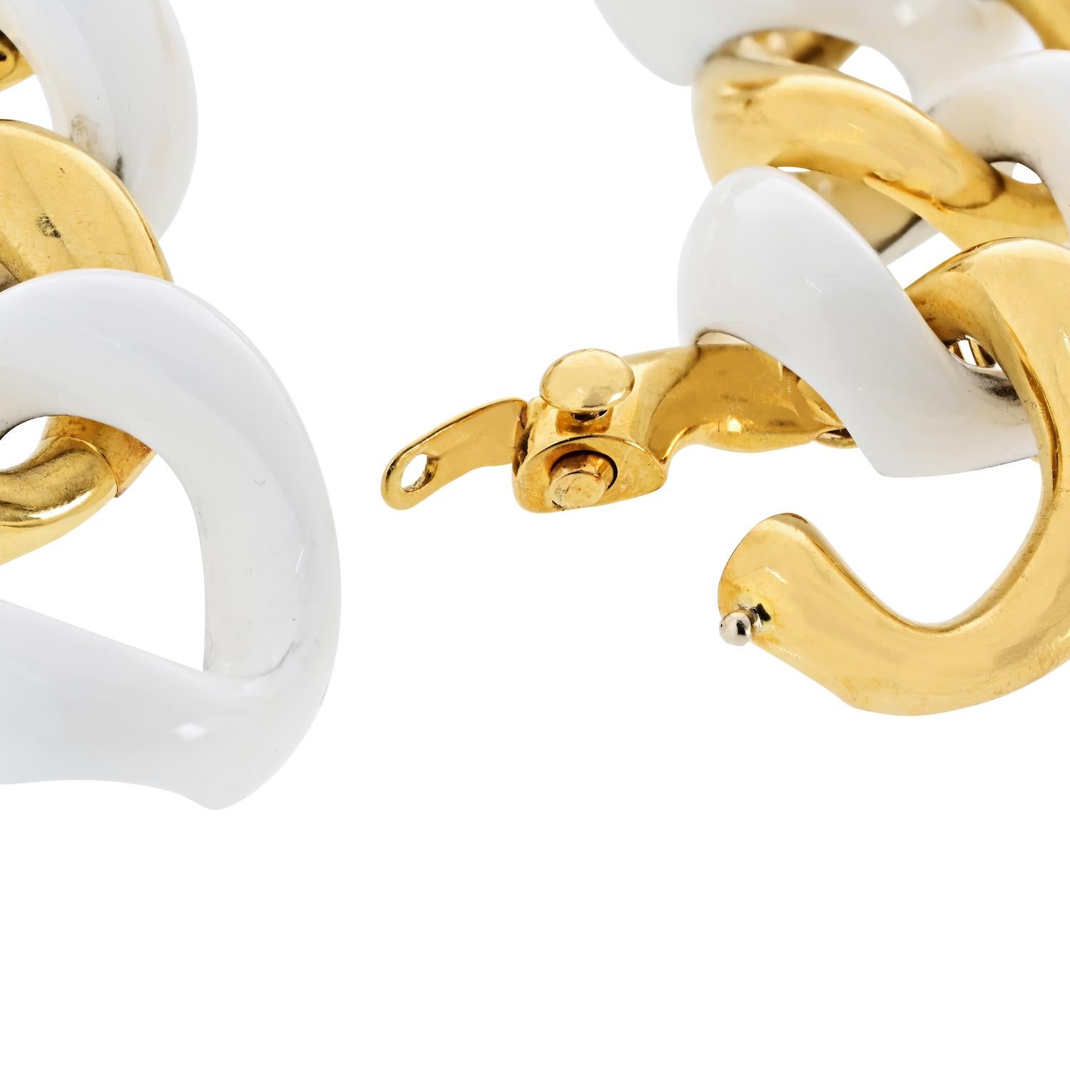 Seaman Schepps Bracelet à maillons en céramique blanche et or jaune 18K Bon état - En vente à New York, NY