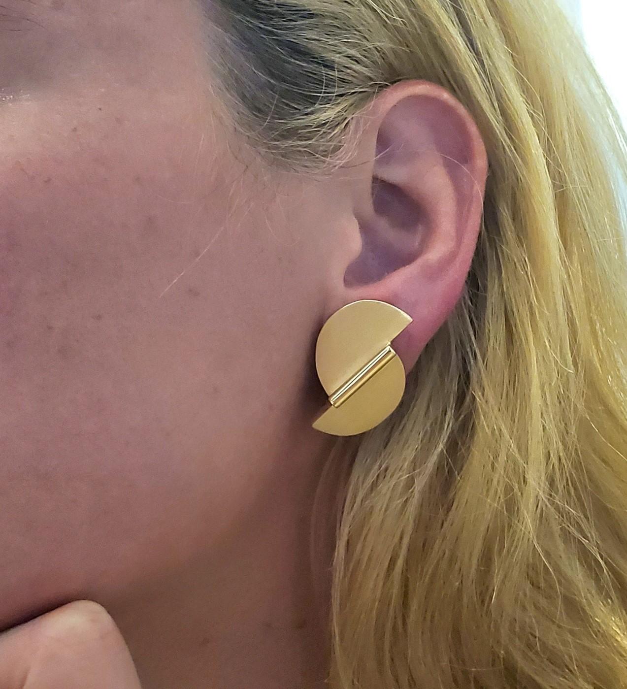 Retro Seaman Schepps 1960 Rare Geometric Clips on Earrings in 18Kt Yellow Gold
