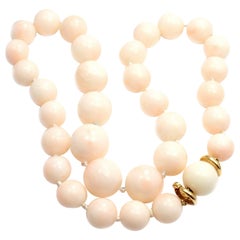 Vintage Seaman Schepps Angel Skin Coral Bead Yellow Gold Necklace