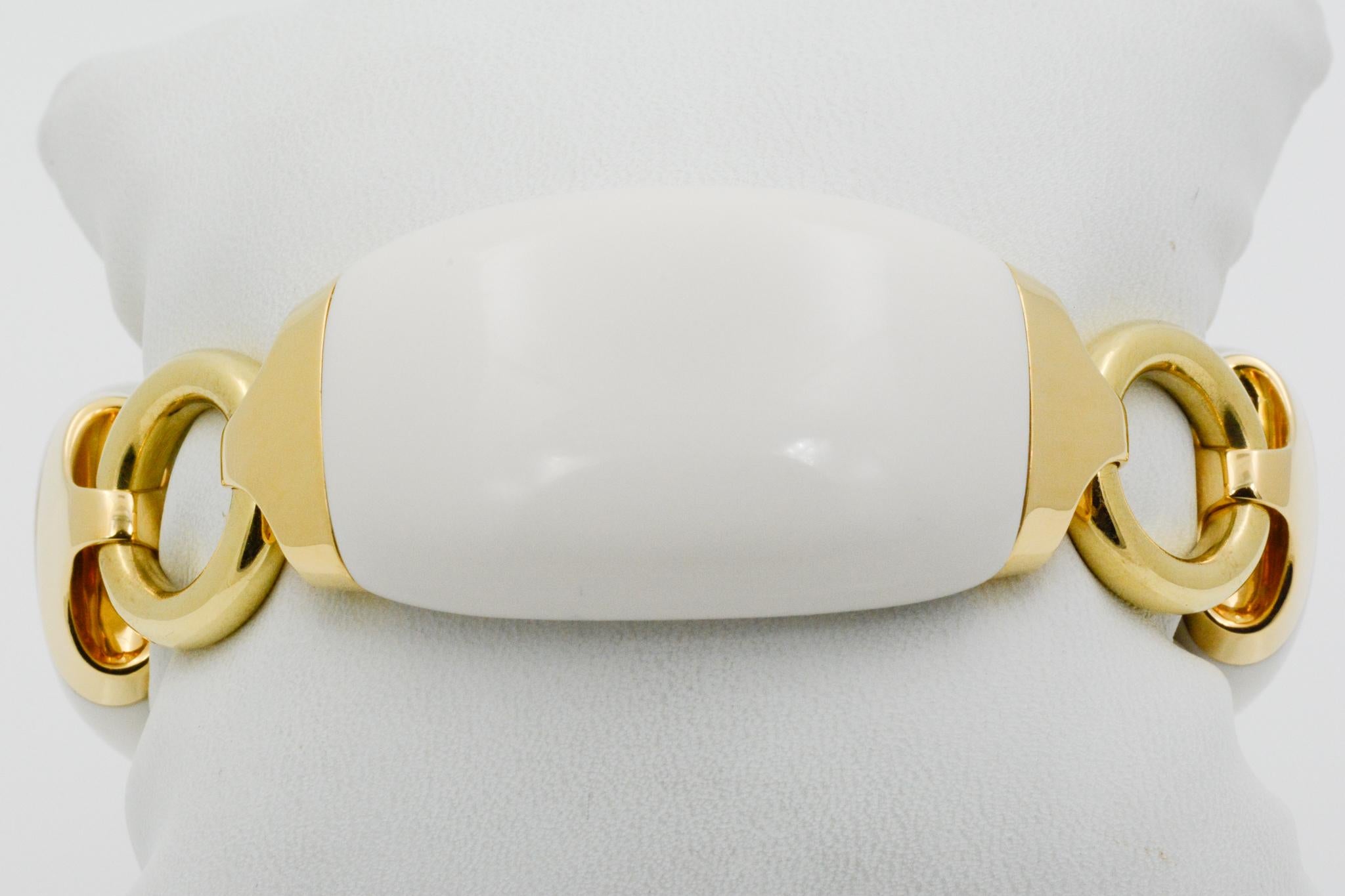 Modern Seaman Schepps Boat Link 18 Karat Yellow Gold White Ceramic Bracelet