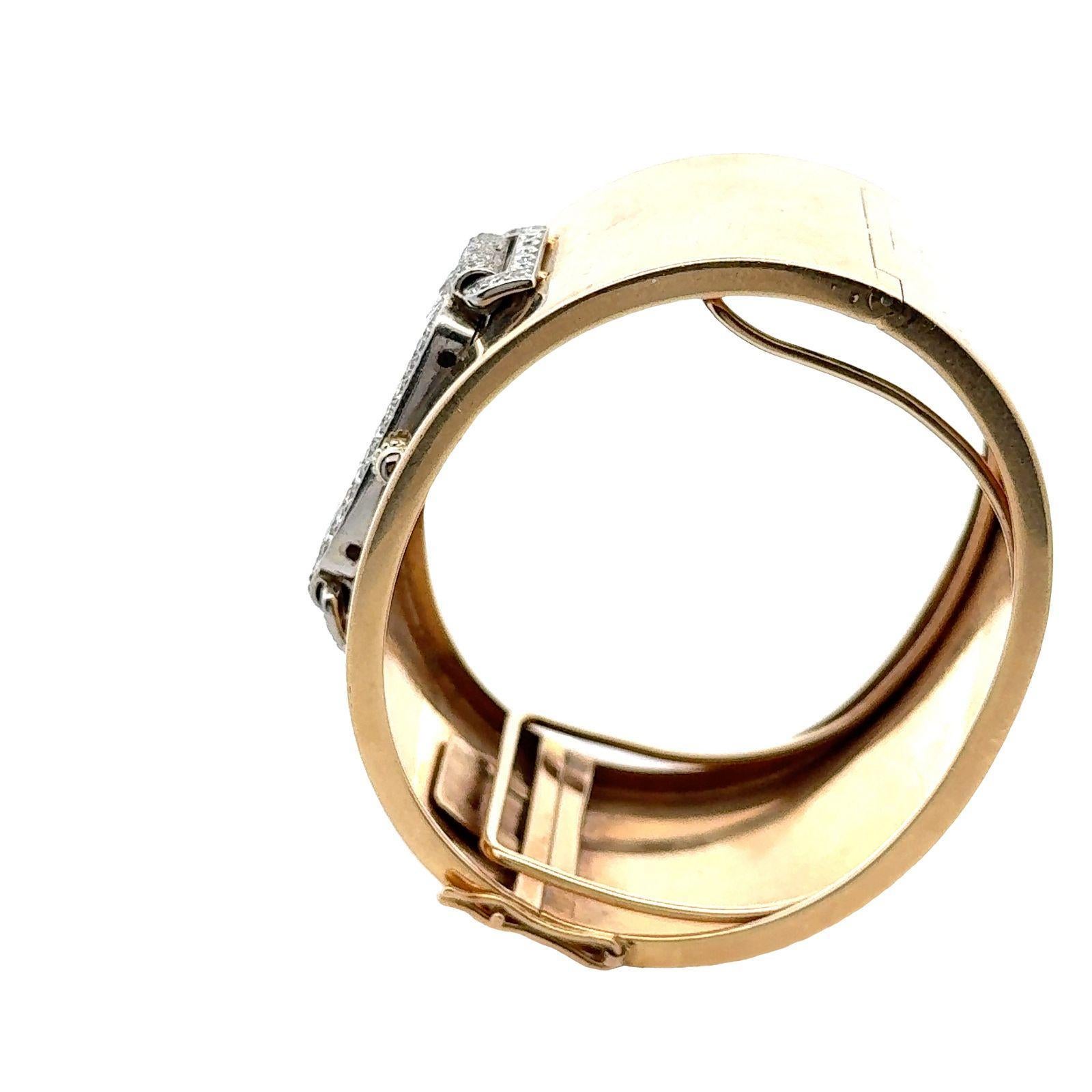 Seaman Schepps & Cartier, bracelet jonc en or jaune et platine avec diamants Bon état - En vente à Boca Raton, FL