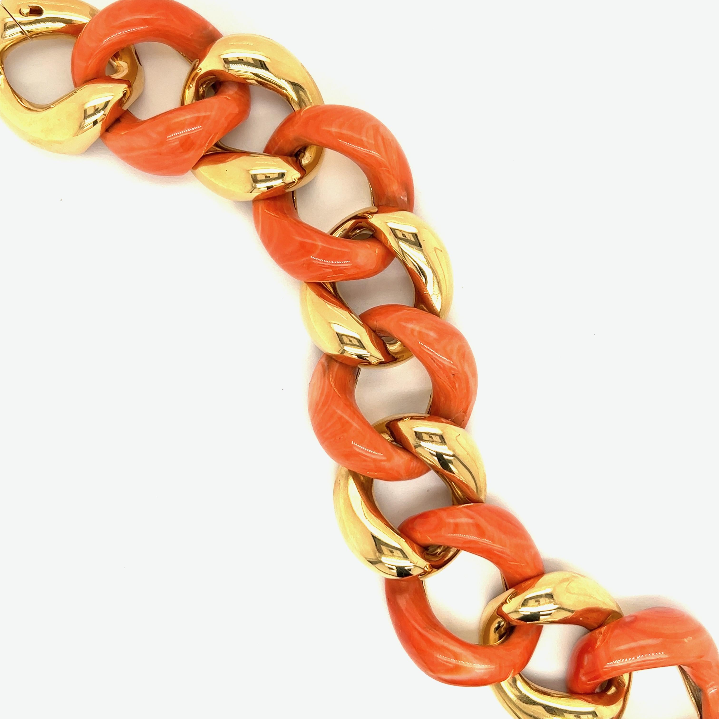 Contemporary Seaman Schepps Coral 18k Yellow Gold Large Link Bracelet