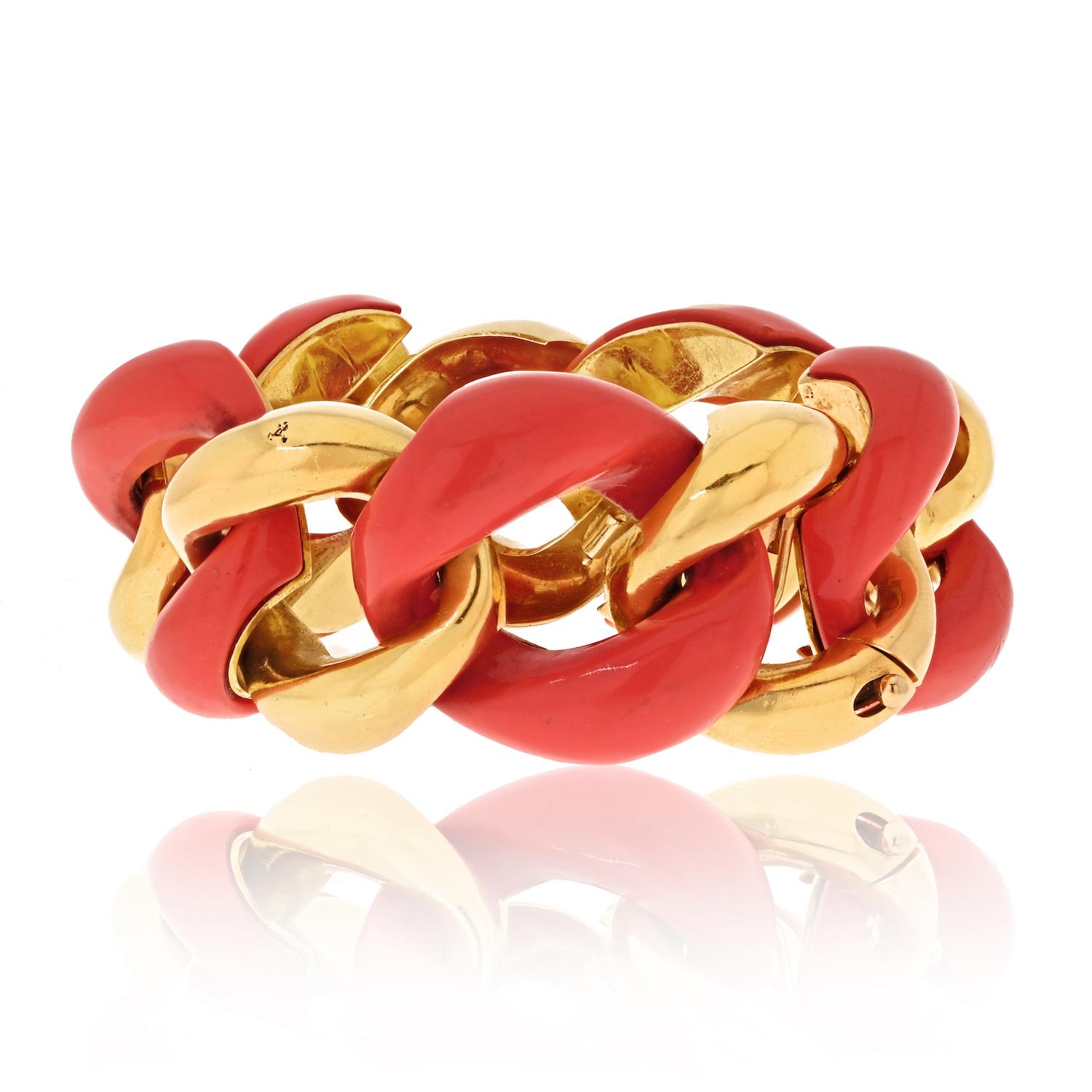 Seaman Schepps Coral And Gold Large Link Bracelet
Length: 7.75 inches. Crafted to be worn loose. 
Width: 25mm.

Seaman Schepps client list includes Coco Chanel, Elsa Schiaparelli, the Duchess of Windsor, and members of the Du Pont, Mellon and