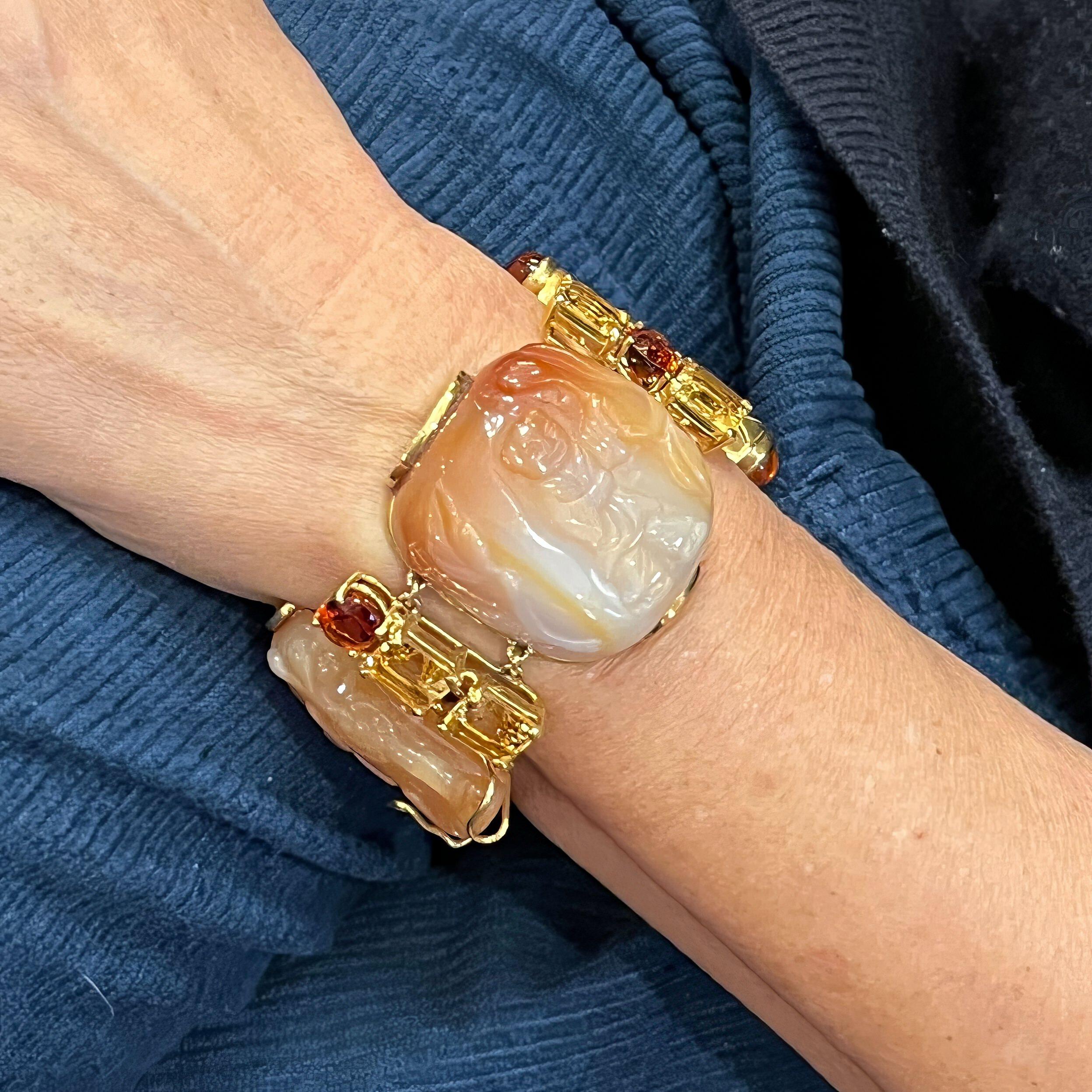 Seaman Schepps Bracelet bouteille de tabac à priser en or avec cornaline et citrine Bon état - En vente à New York, NY
