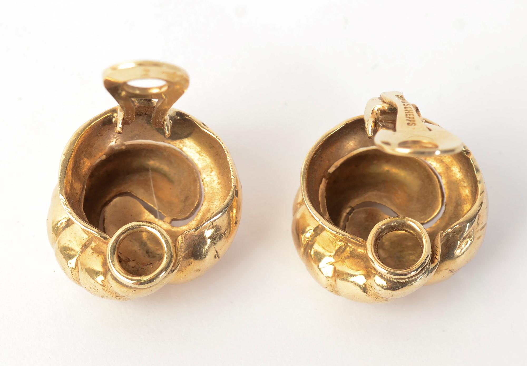 Women's or Men's Seaman Schepps Gold Swirl Earrings For Sale