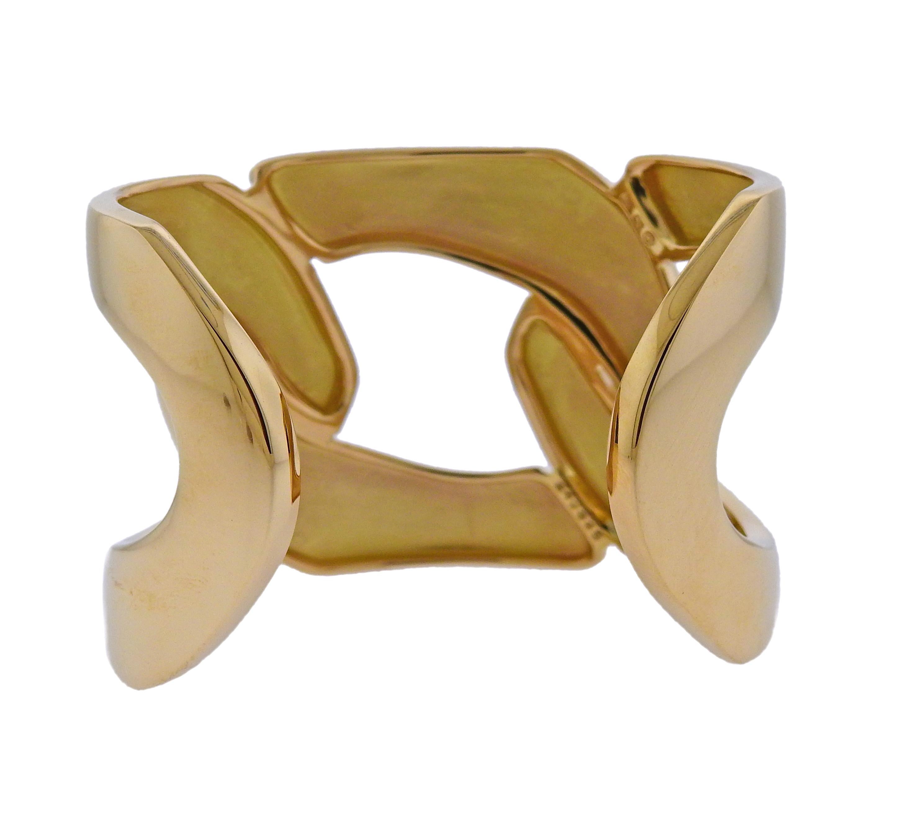 Seaman Schepps Gold Three Links Cuff Bracelet In New Condition For Sale In Lambertville, NJ