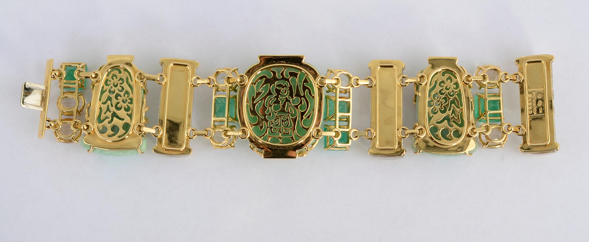 Seaman Schepps Jade, Rock Crystal and Emerald Gold Snuff Bottle Bracelet In Excellent Condition In Darnestown, MD