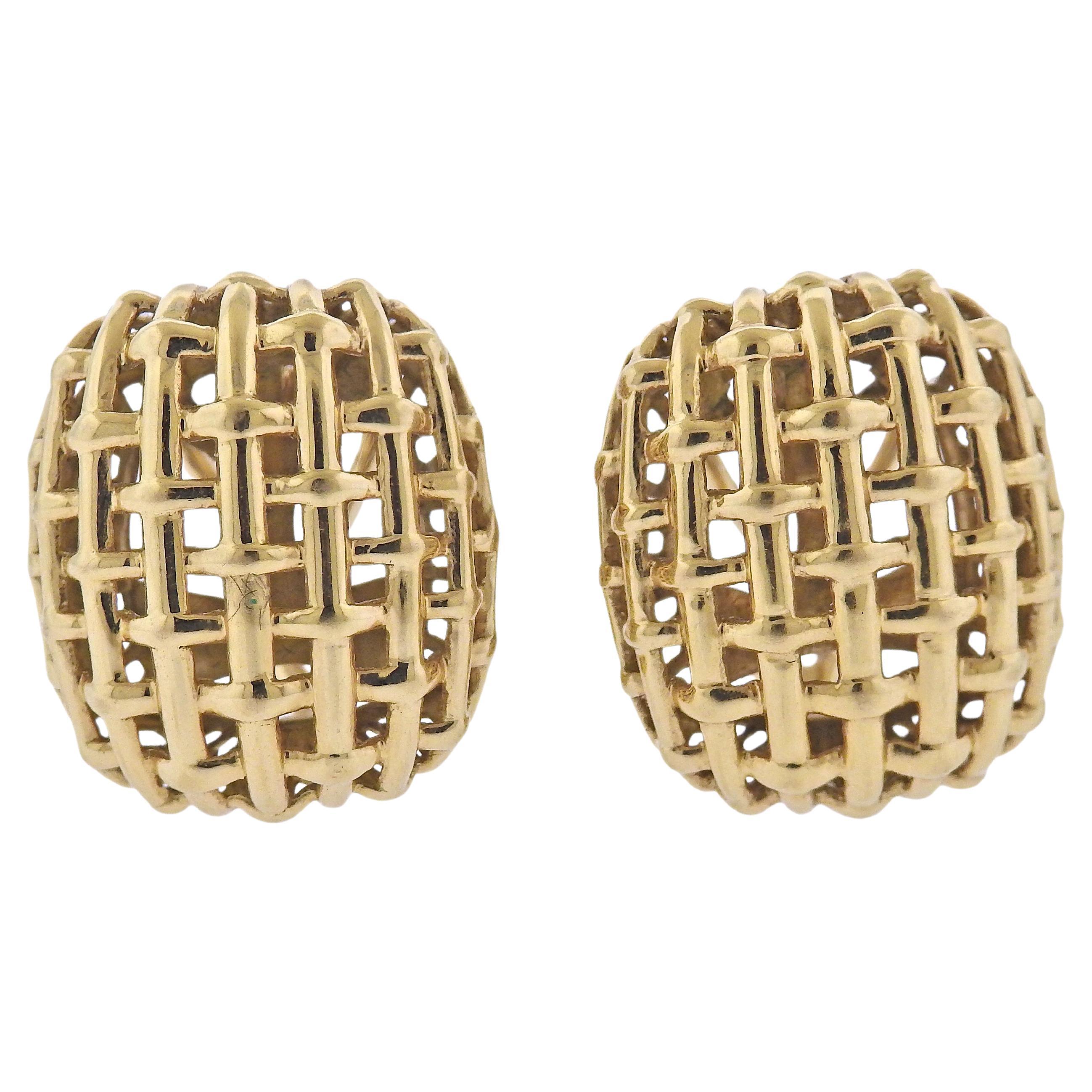 Seaman Schepps Nantucket Cushion Gold Earrings