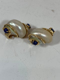 Seaman Schepps Pat Pending 14k Turbo Shell Earrings w/Lapis
