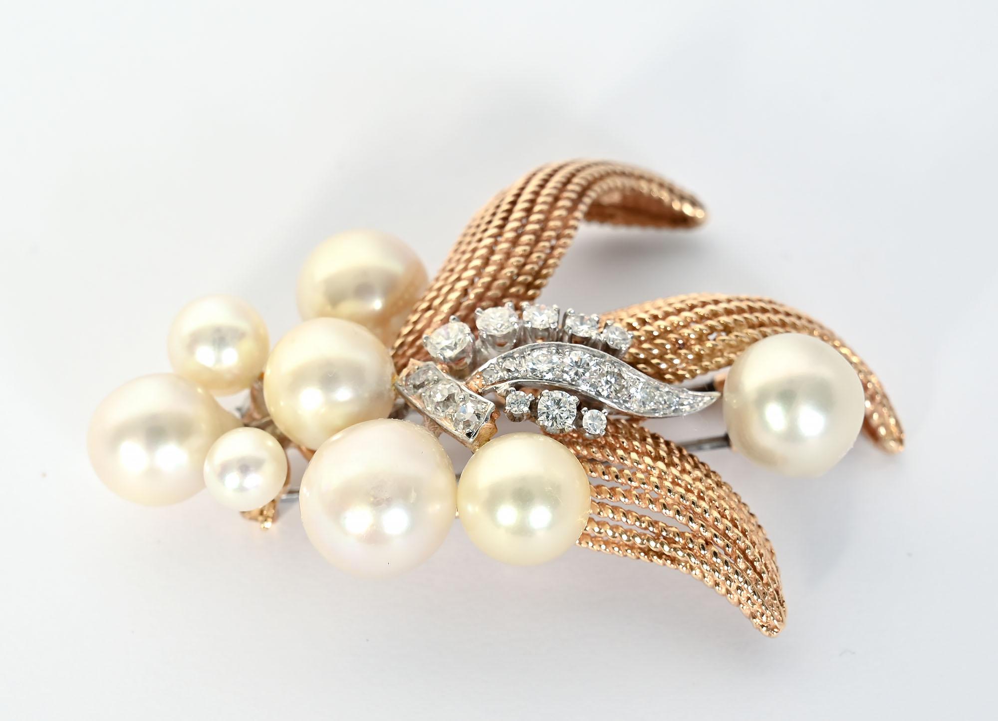 Seaman Schepps Pearl and Diamond Gold Brooch In Excellent Condition For Sale In Darnestown, MD