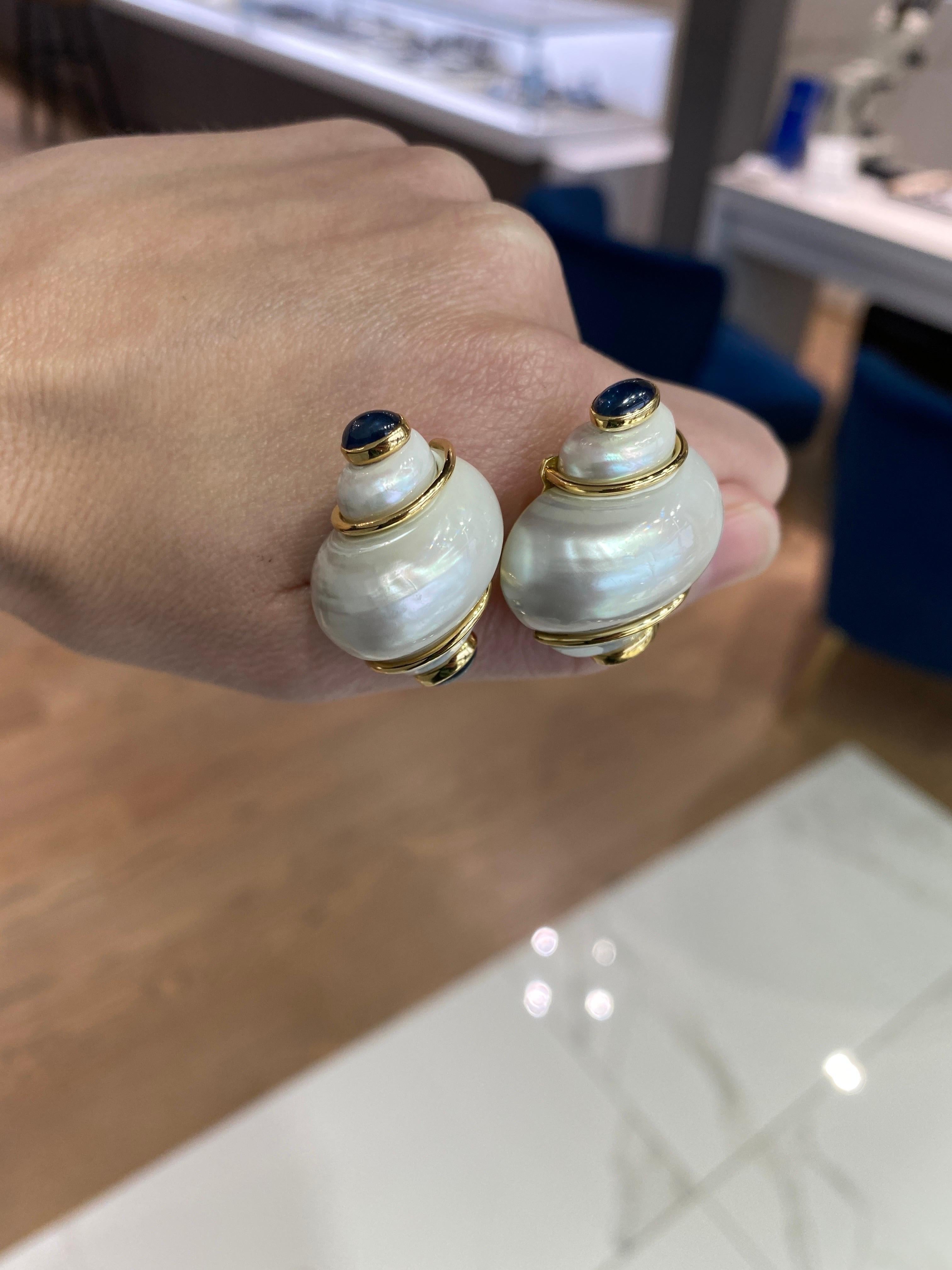 Seaman Schepps Turbo Shell and Sapphire Gold Earrings In Excellent Condition For Sale In Houston, TX