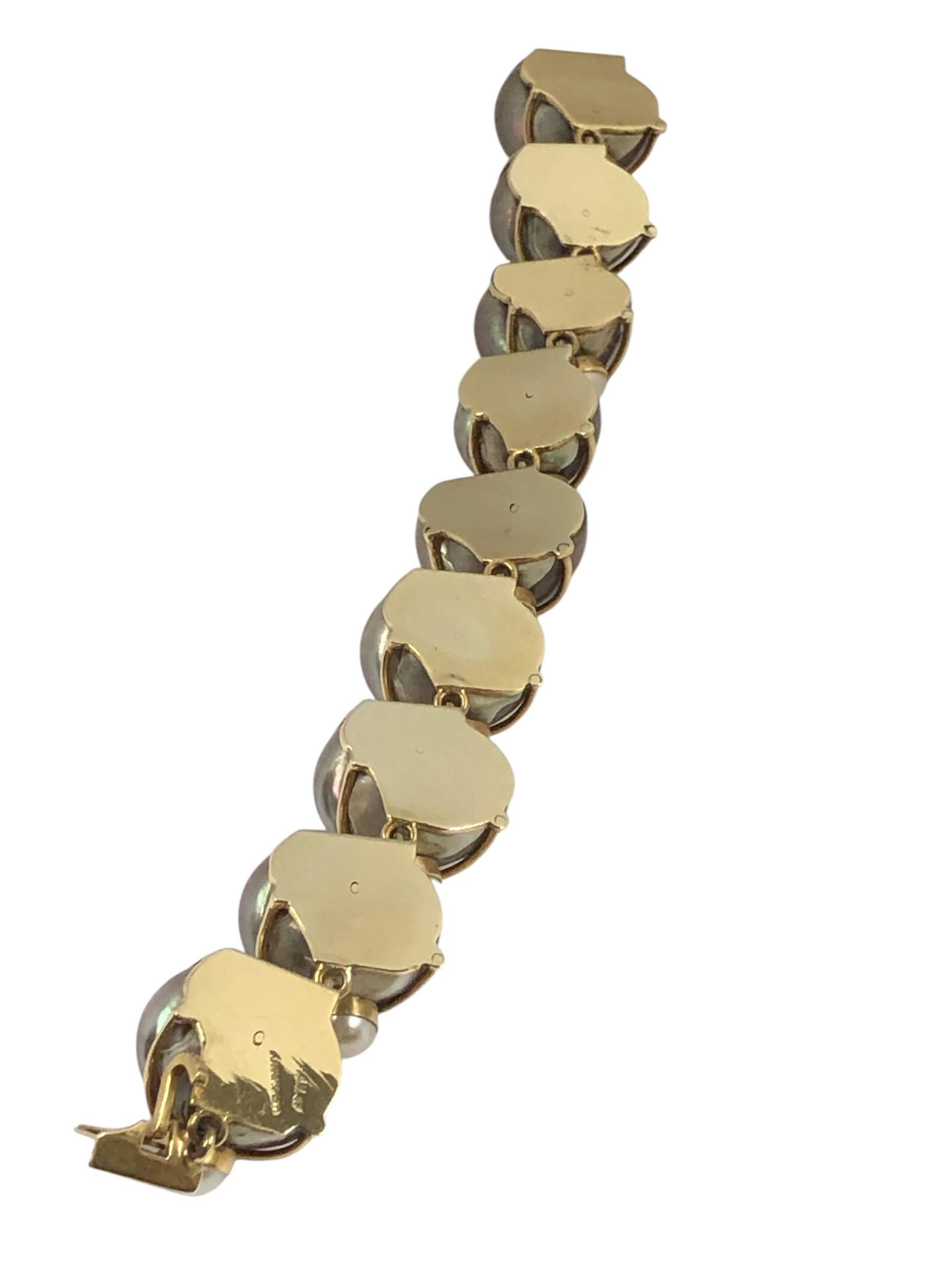 Seaman Schepps Pulsera de perlas turquesa y oro amarillo en venta 1