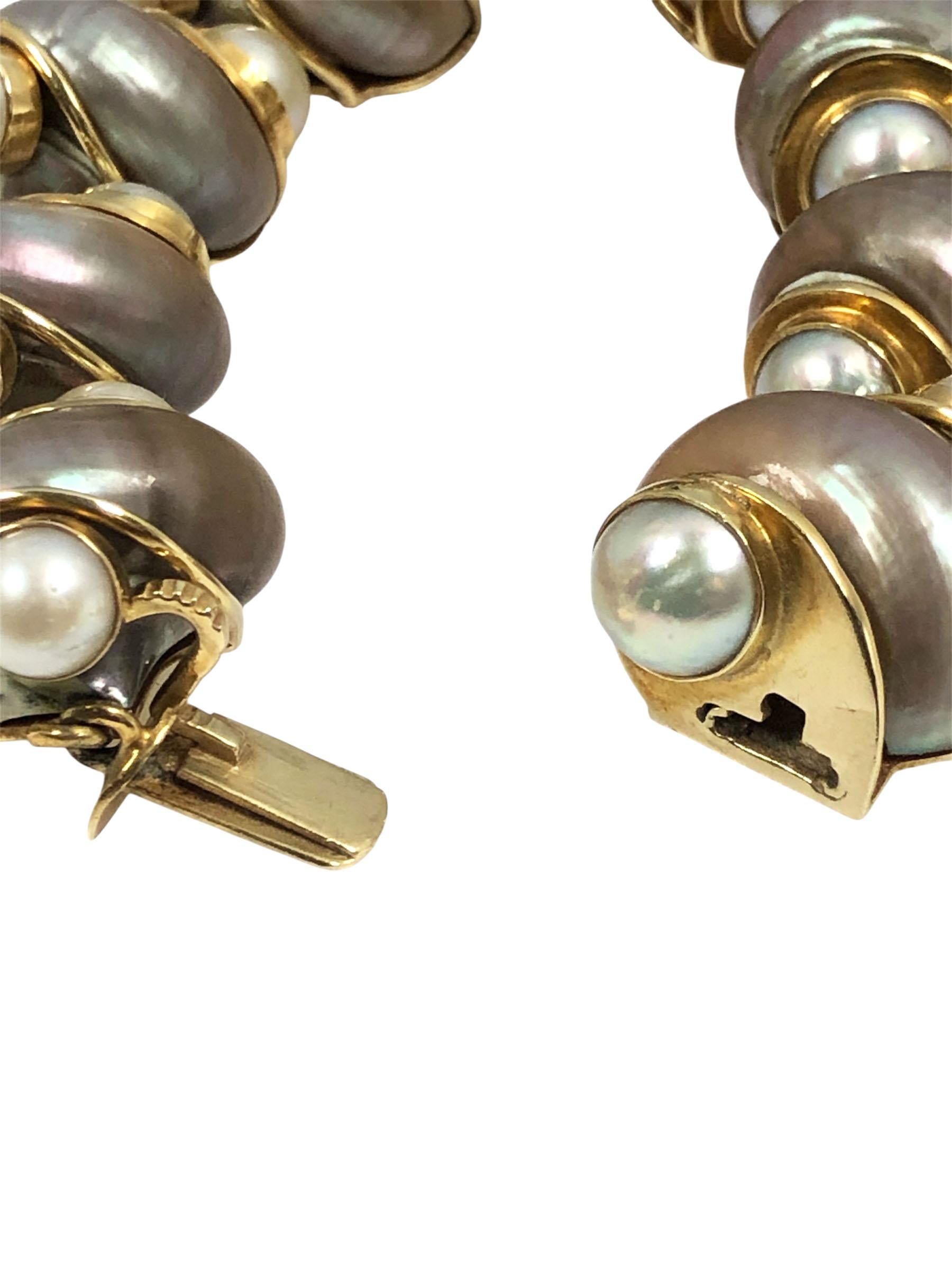 Seaman Schepps Pulsera de perlas turquesa y oro amarillo en venta 2