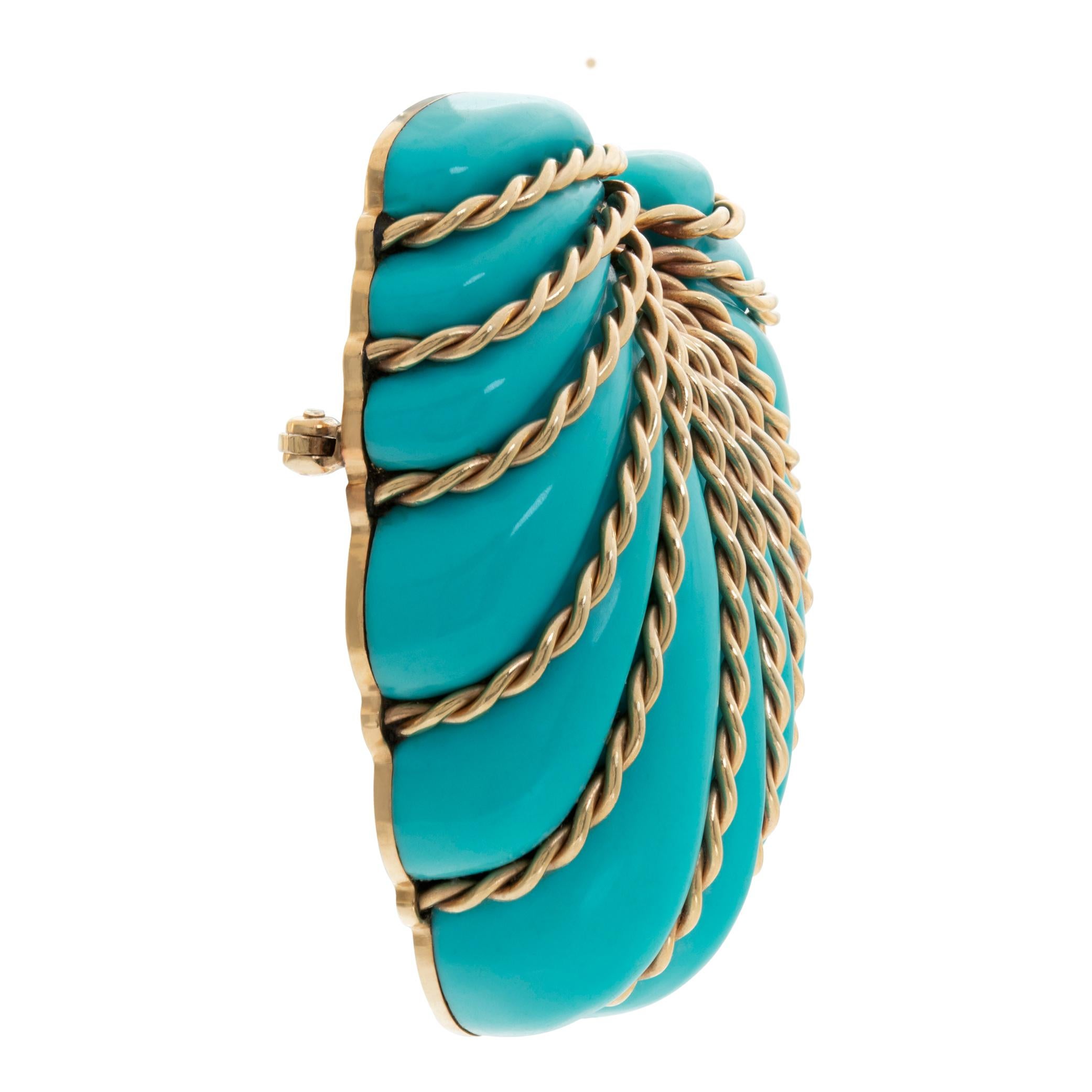 Seaman Schepps Turquoise Shell 14k gold Brooch In Excellent Condition For Sale In Surfside, FL