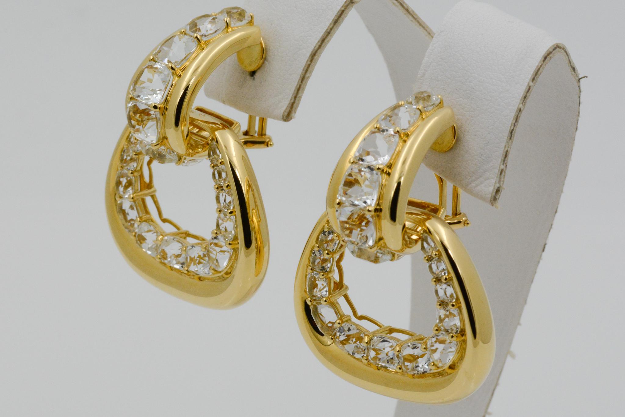 Seaman Schepps White Topaz 18 Karat Yellow Gold Madison Earrings In Good Condition In Dallas, TX