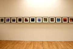 Amerikanische Fotografie von Sean Lotman, „A Hero Returns (Thar Desert, Indien)“, 2008