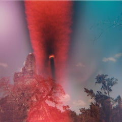 Fotografie von Sean Lotman, A Brief Atmospheric Moment (Tikal, Guatemala), 2012