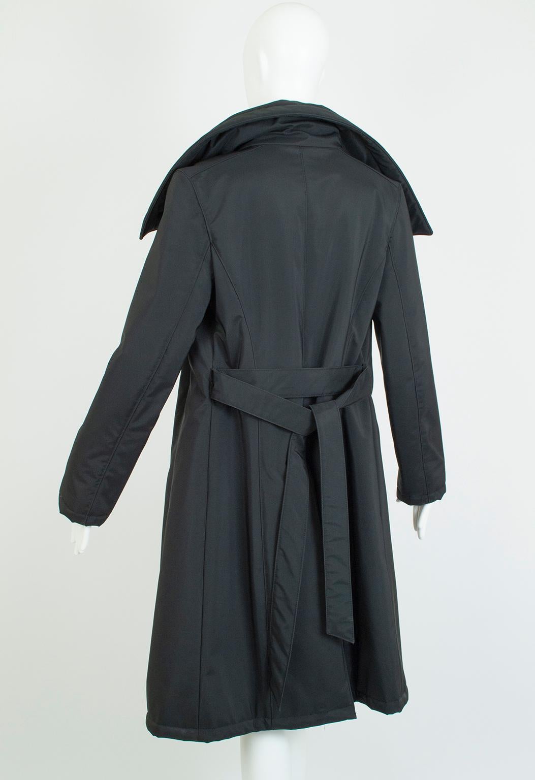 Searle Black Microfiber Puffer Princess Coat w Winged Portrait Collar – M, 2000s For Sale 6