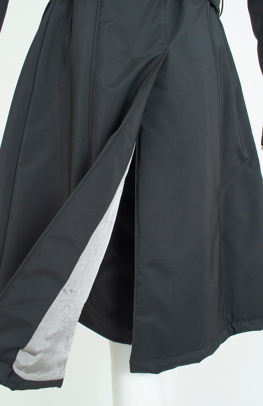 Searle Black Microfiber Puffer Princess Coat w Winged Portrait Collar – M, 2000s For Sale 7