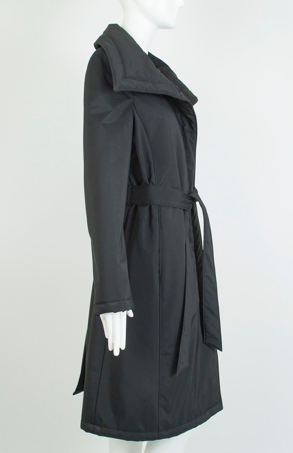 Searle Black Microfiber Puffer Princess Coat w Winged Portrait Collar – M, 2000s For Sale 1